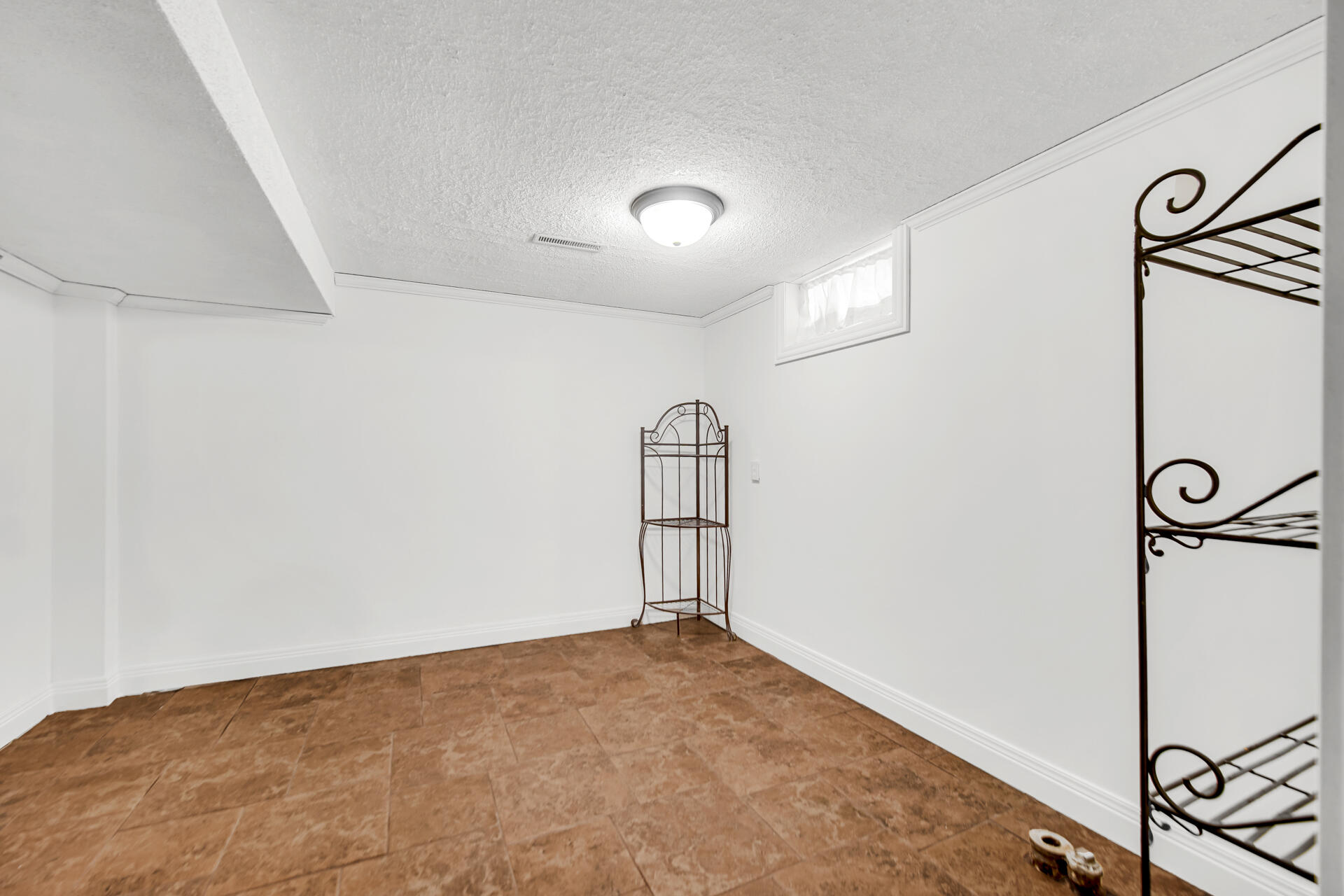 9351 Northcote Avenue