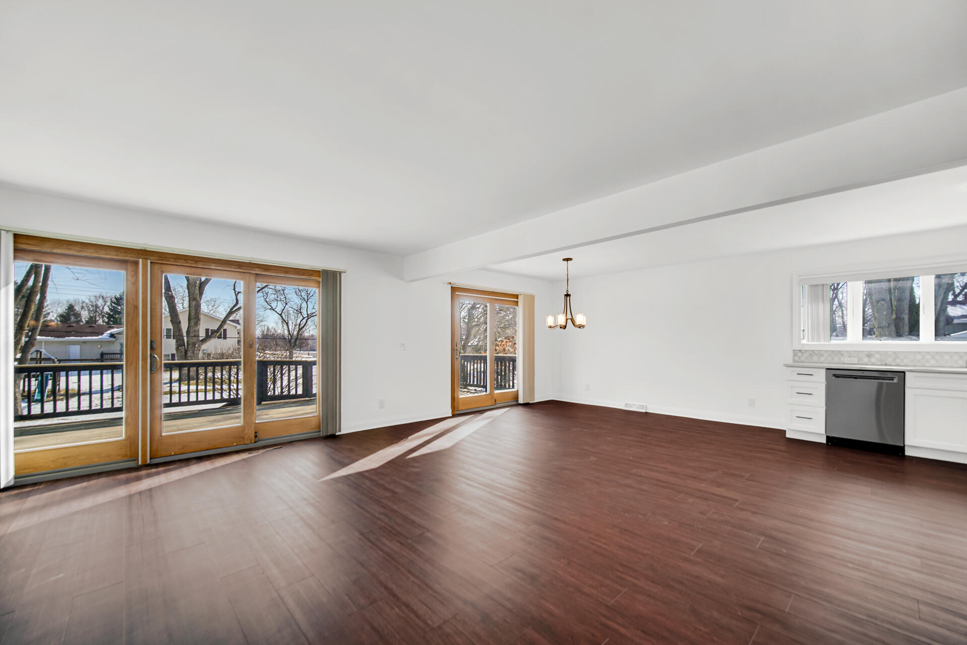 9351 Northcote Avenue