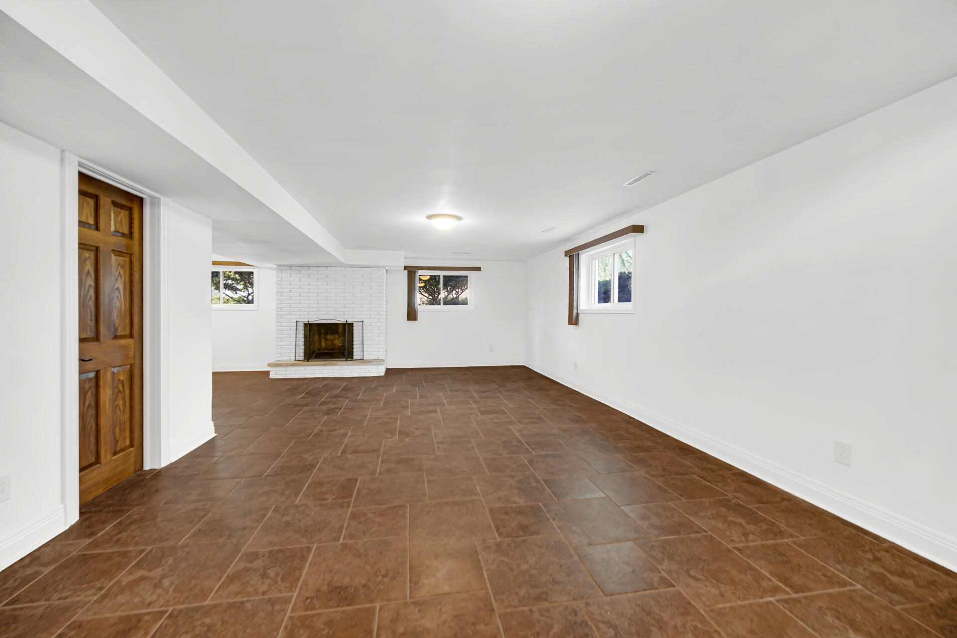 9351 Northcote Avenue