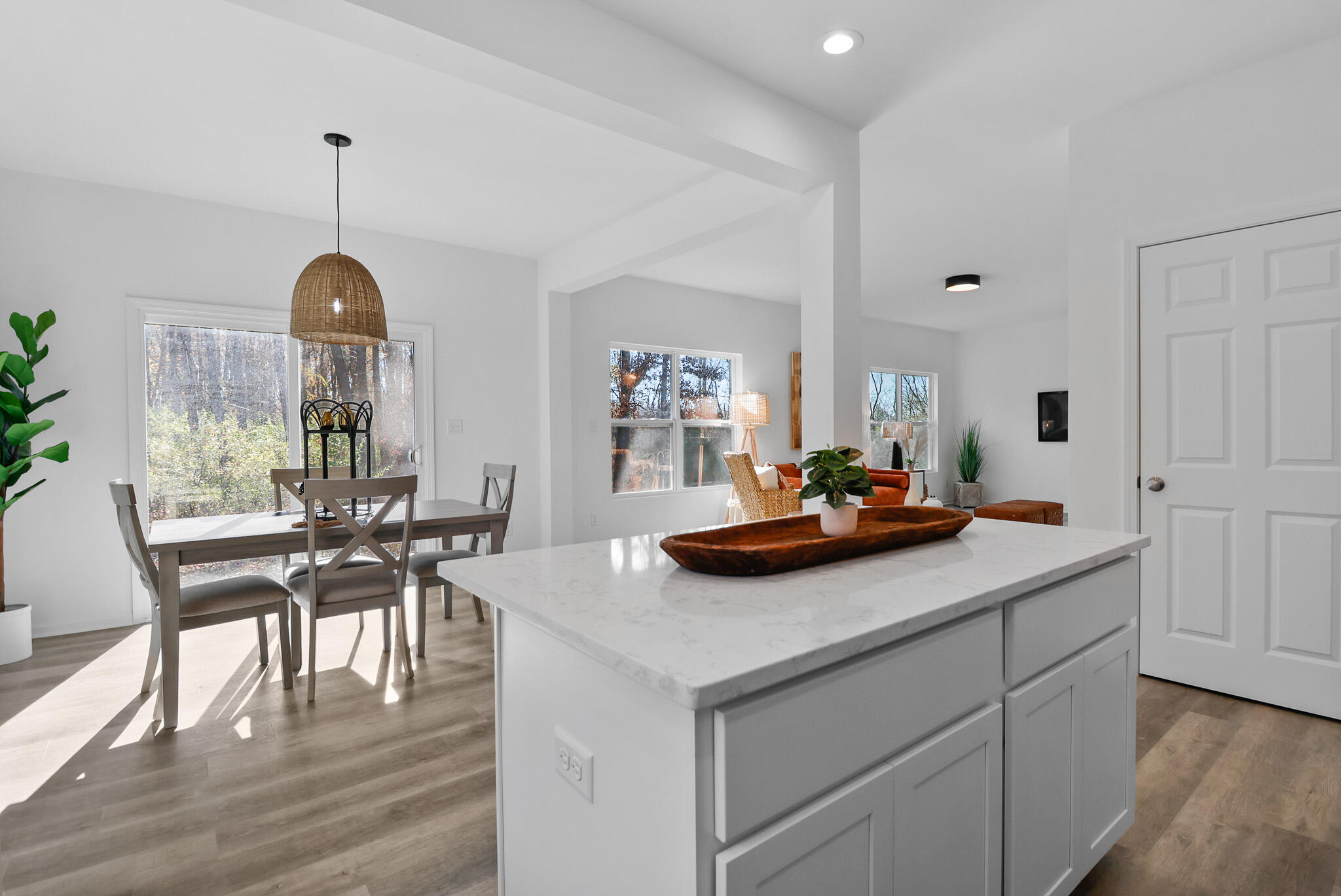 5778 Onyx Avenue