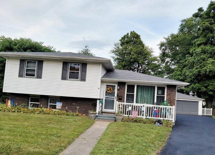 811 Henry Court