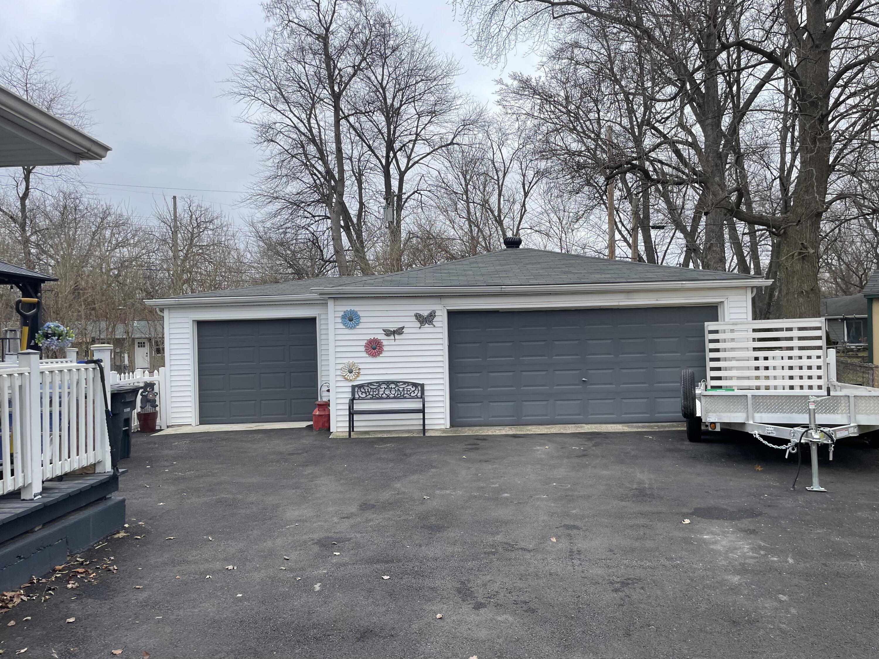 811 Henry Court
