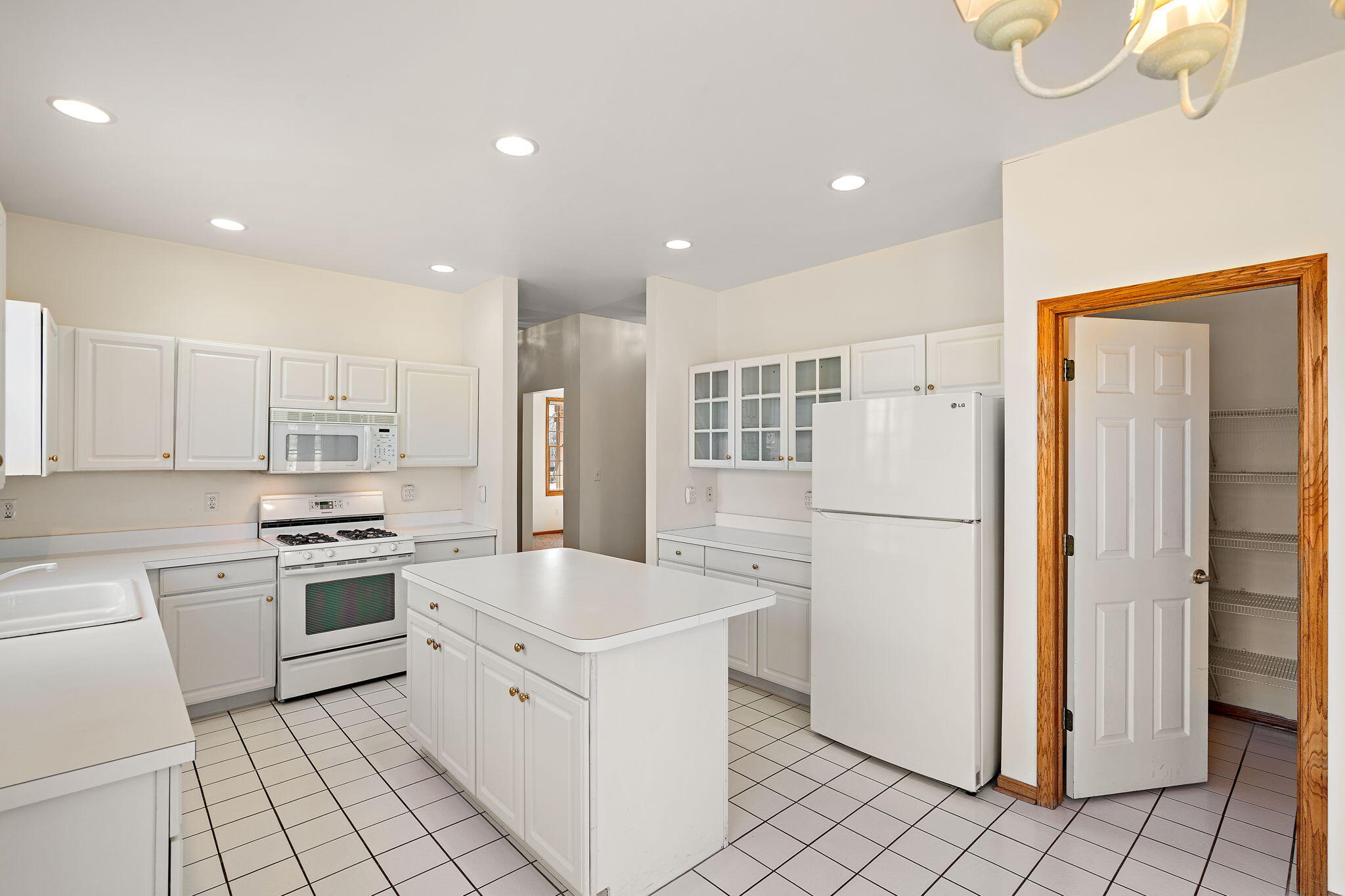 941 Boxwood Drive