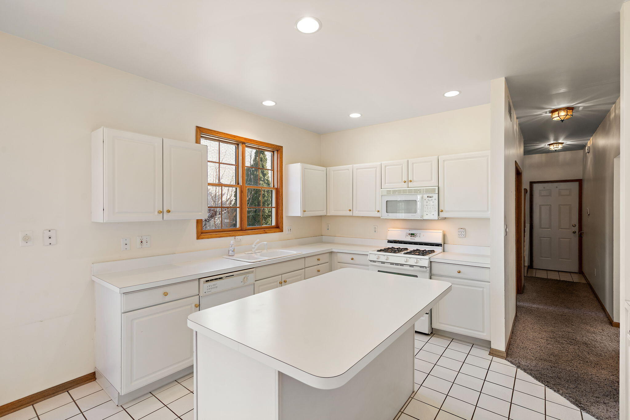 941 Boxwood Drive