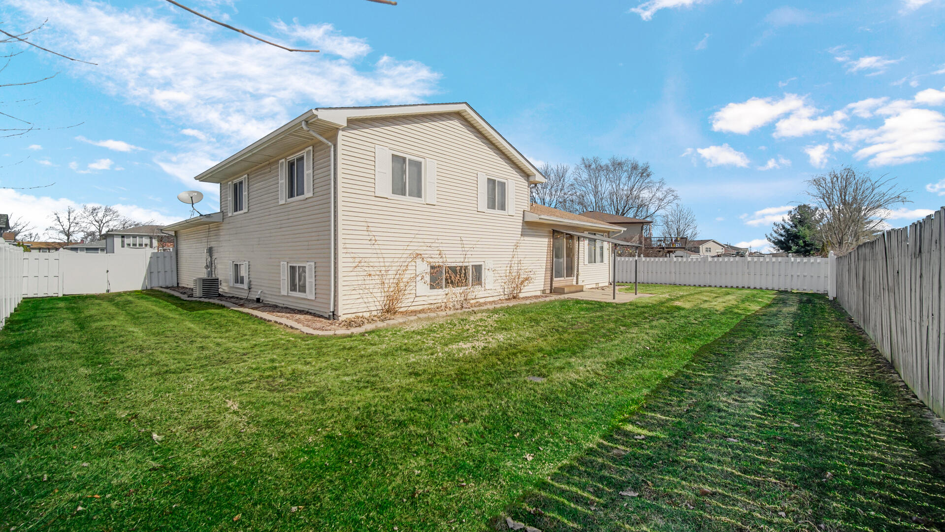 3237 Atlanta Court