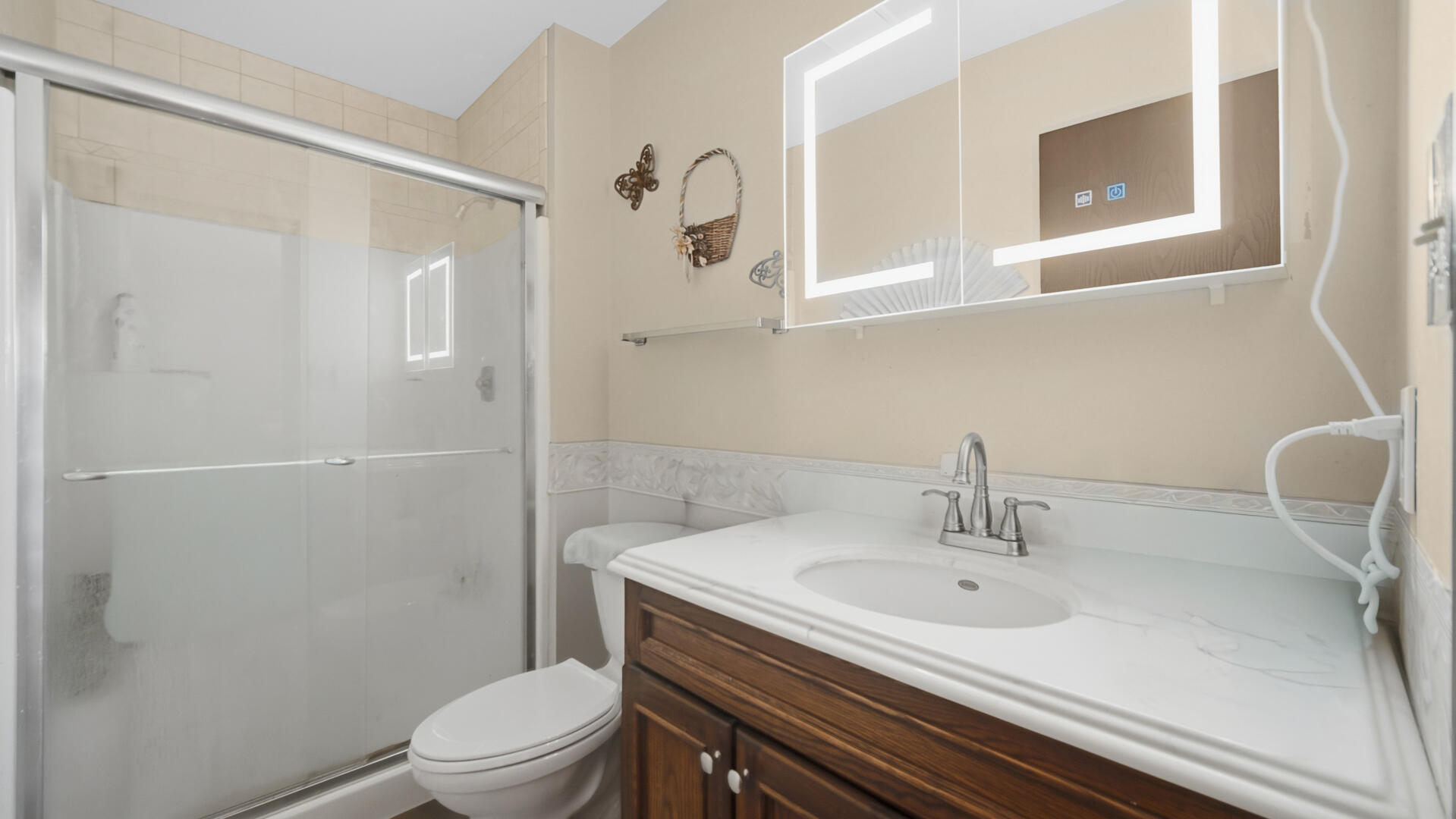 3237 Atlanta Court