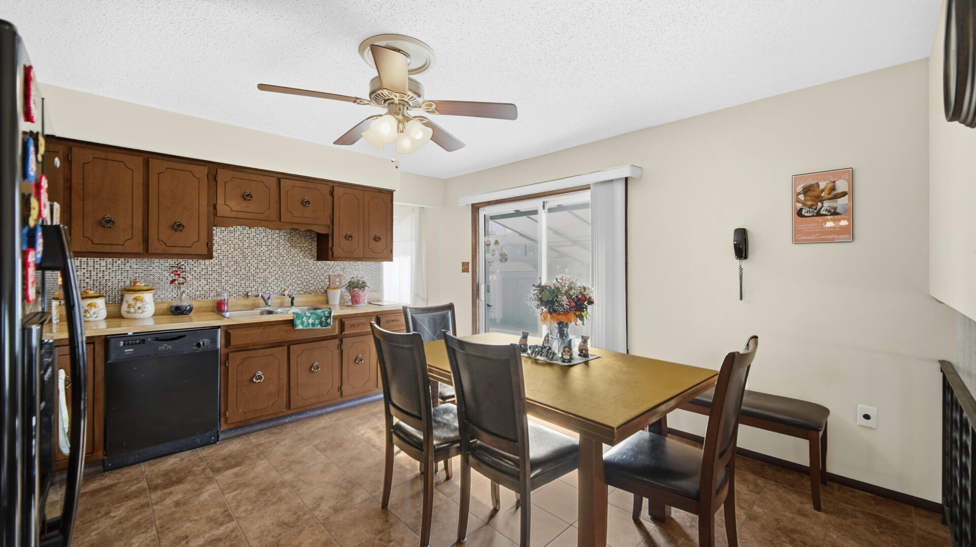 3237 Atlanta Court