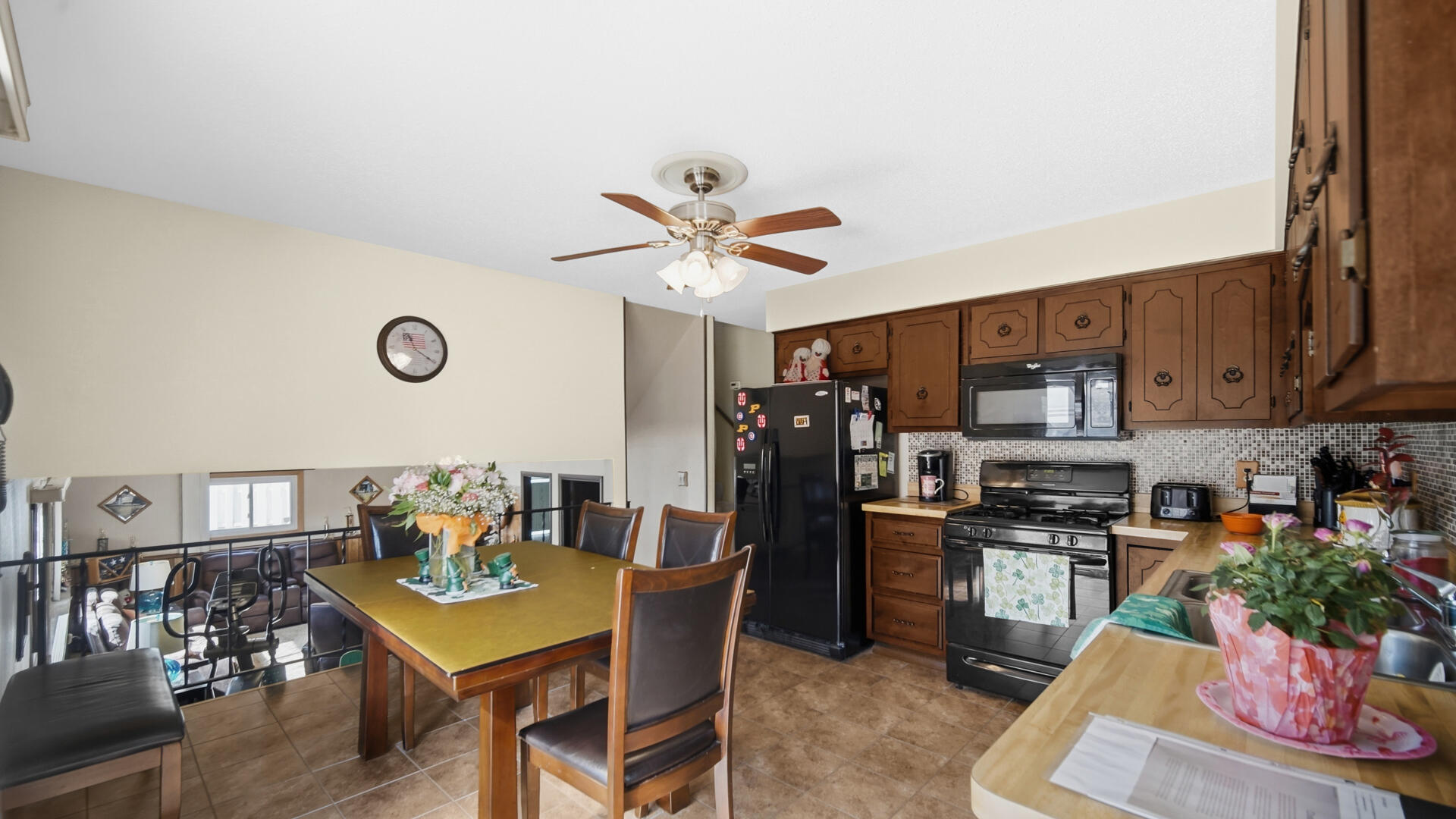 3237 Atlanta Court