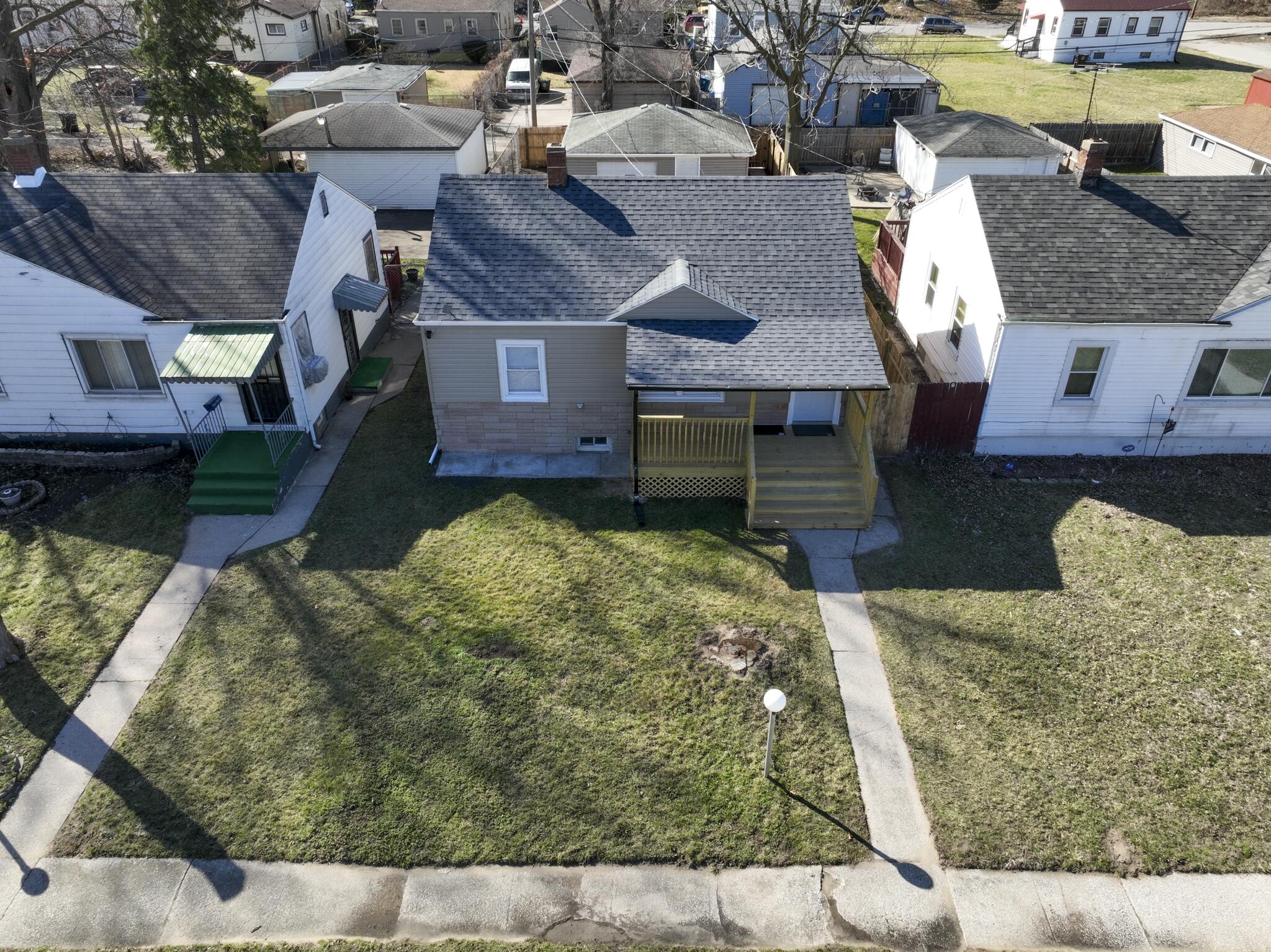418 Dallas Street