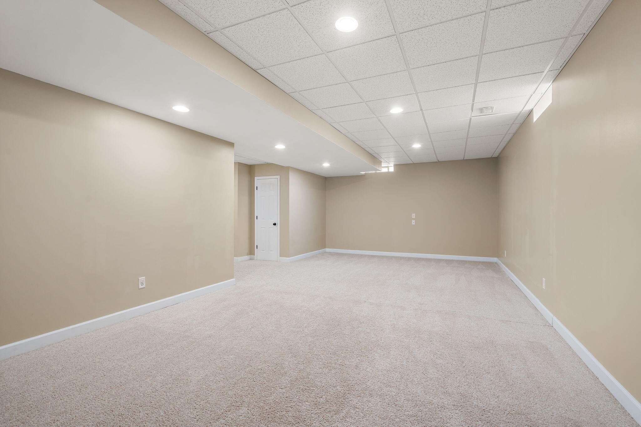 10057 New Devon Street