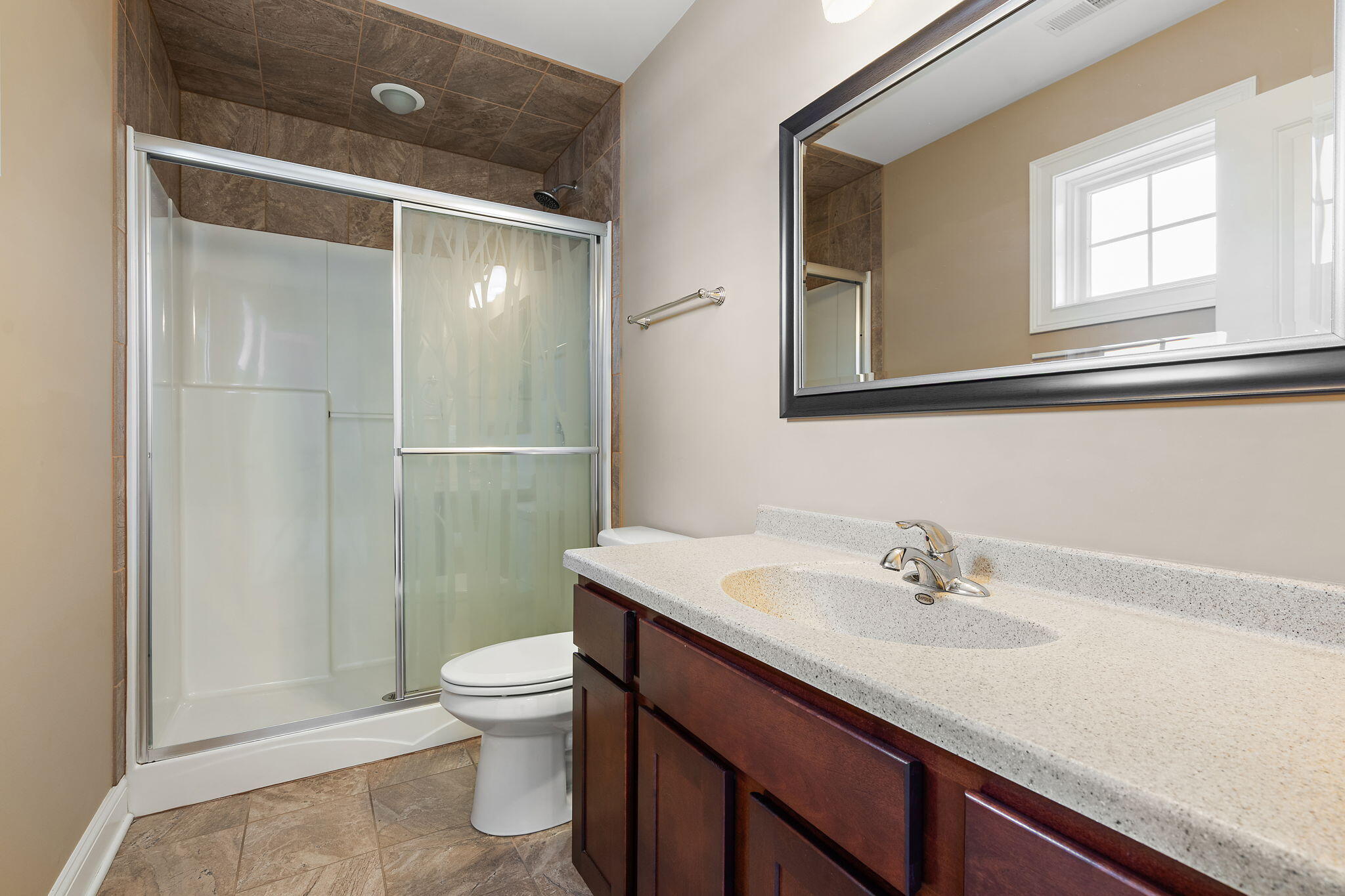 10057 New Devon Street