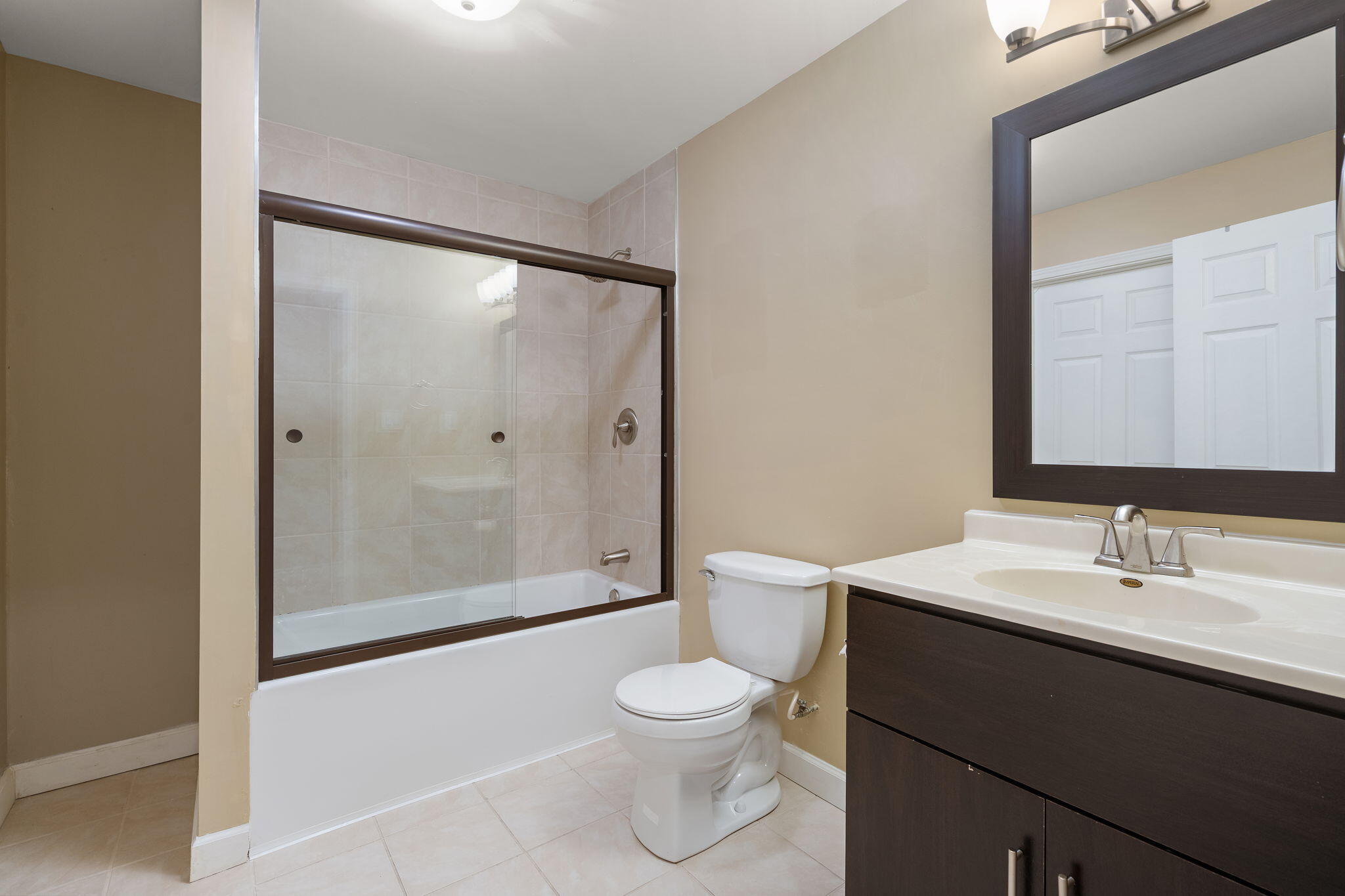 10057 New Devon Street