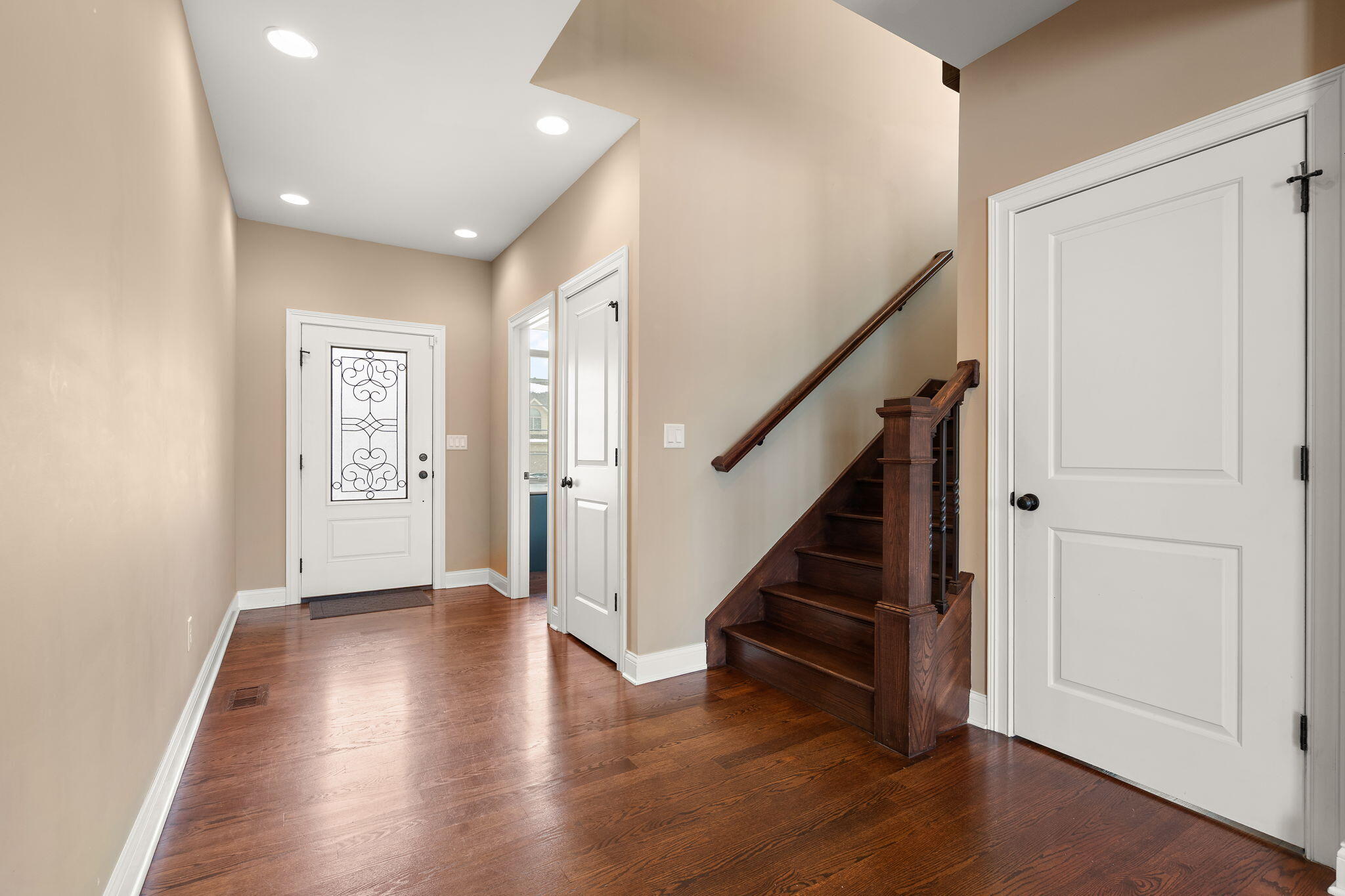 10057 New Devon Street