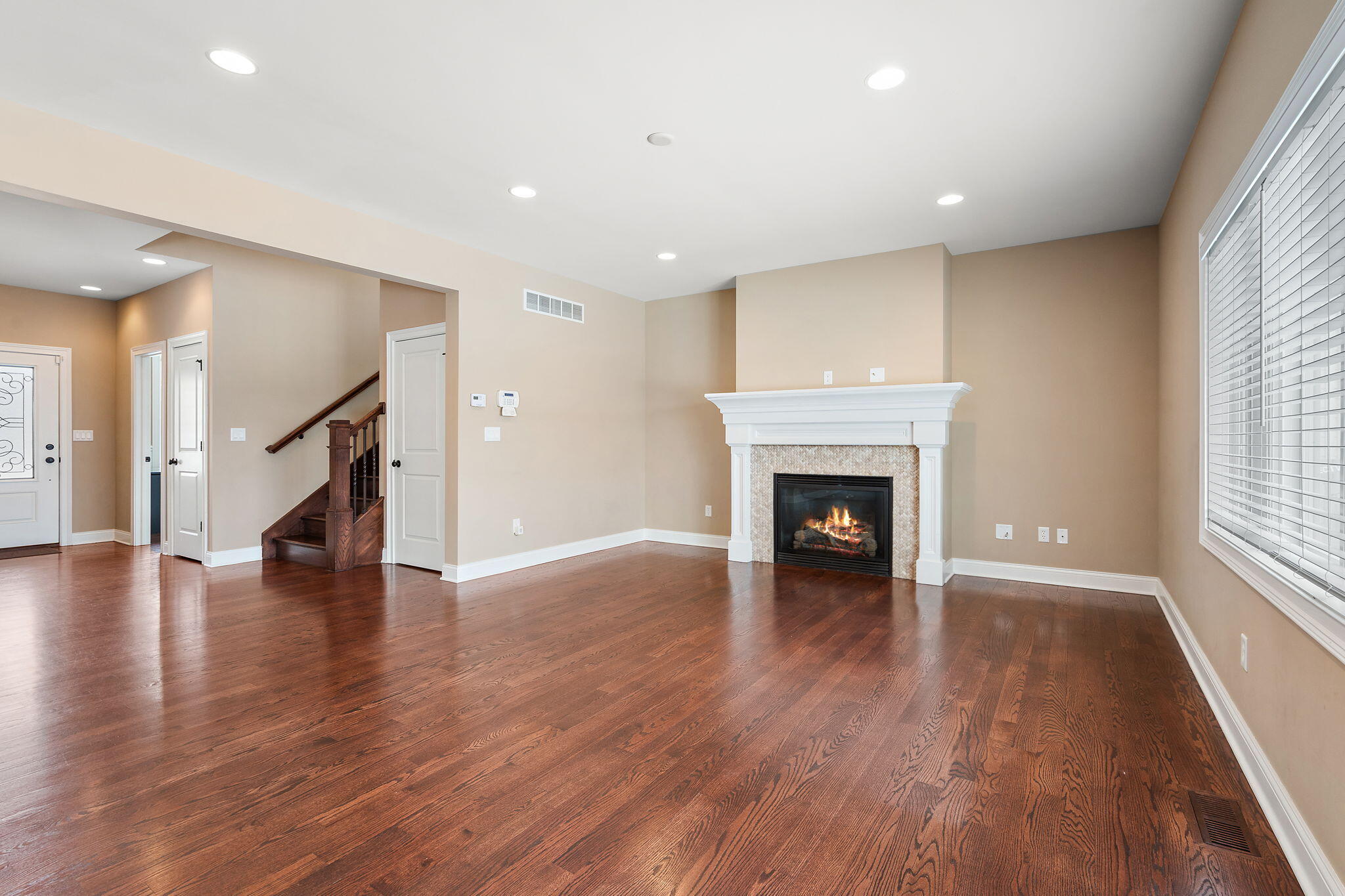 10057 New Devon Street