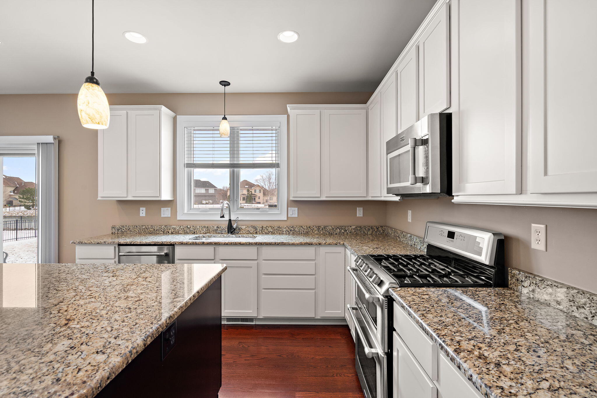 10057 New Devon Street