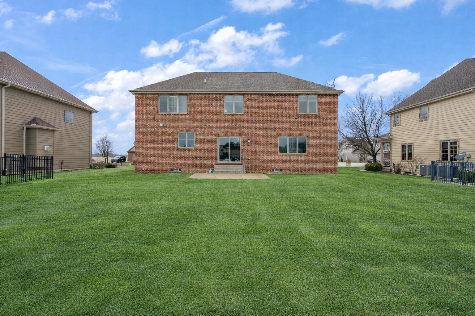 10057 New Devon Street