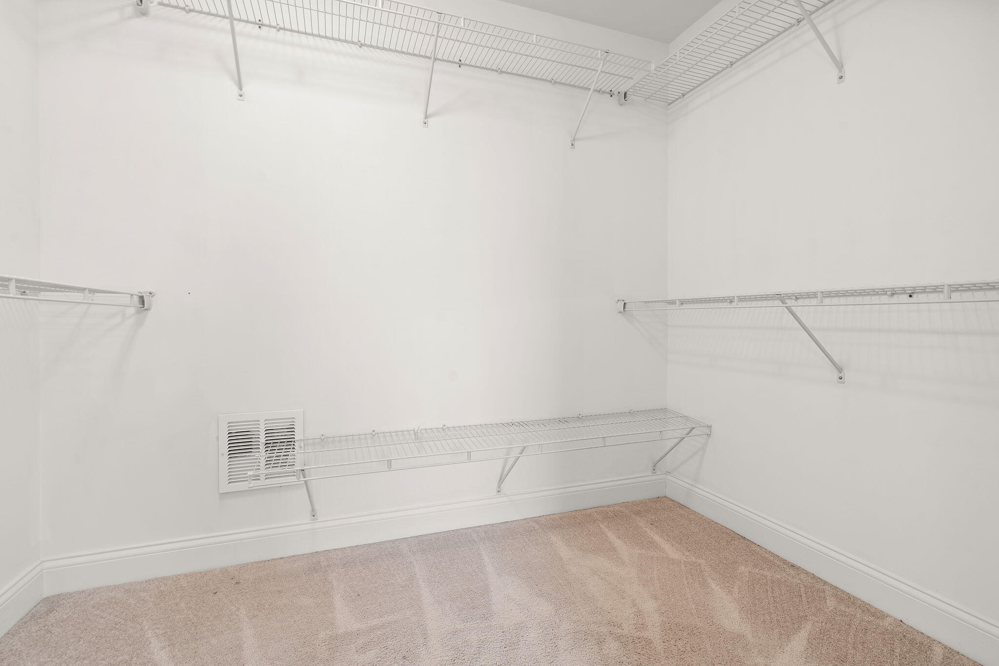 10057 New Devon Street