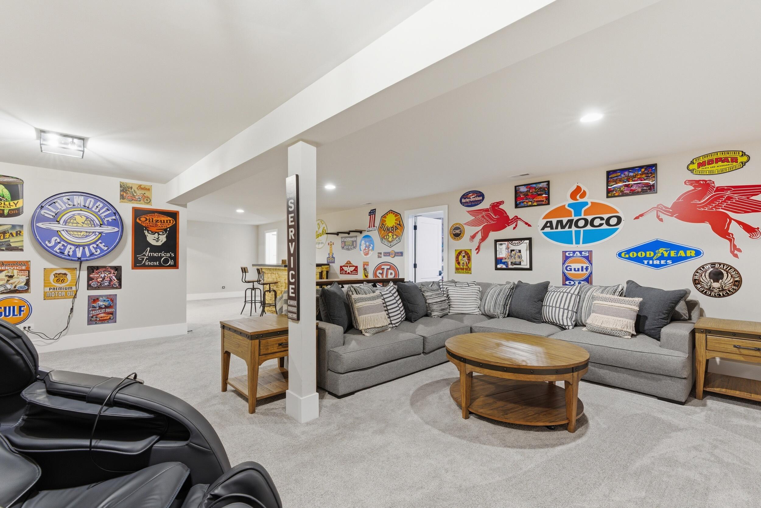 10870 Scarlet Oak