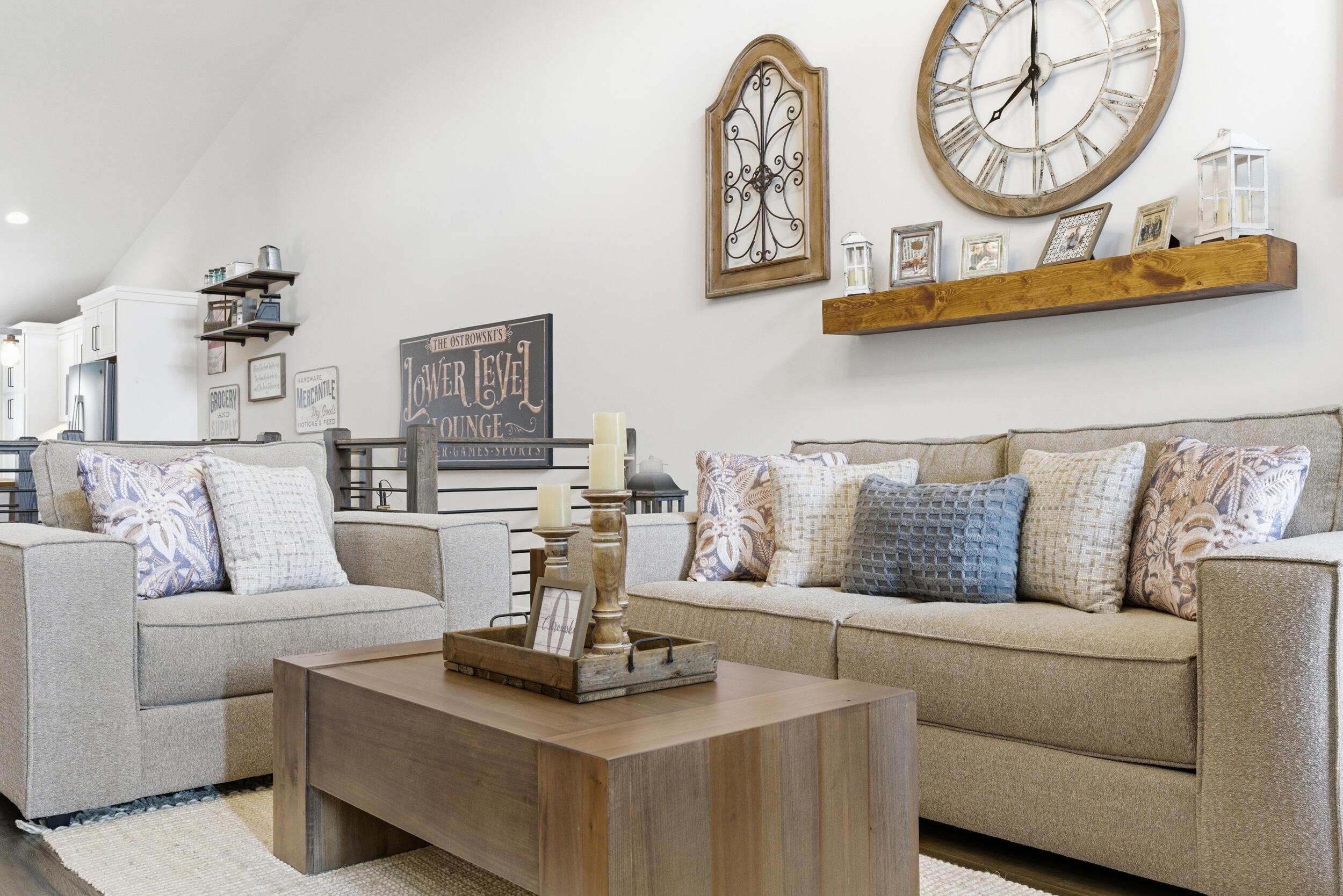 10870 Scarlet Oak