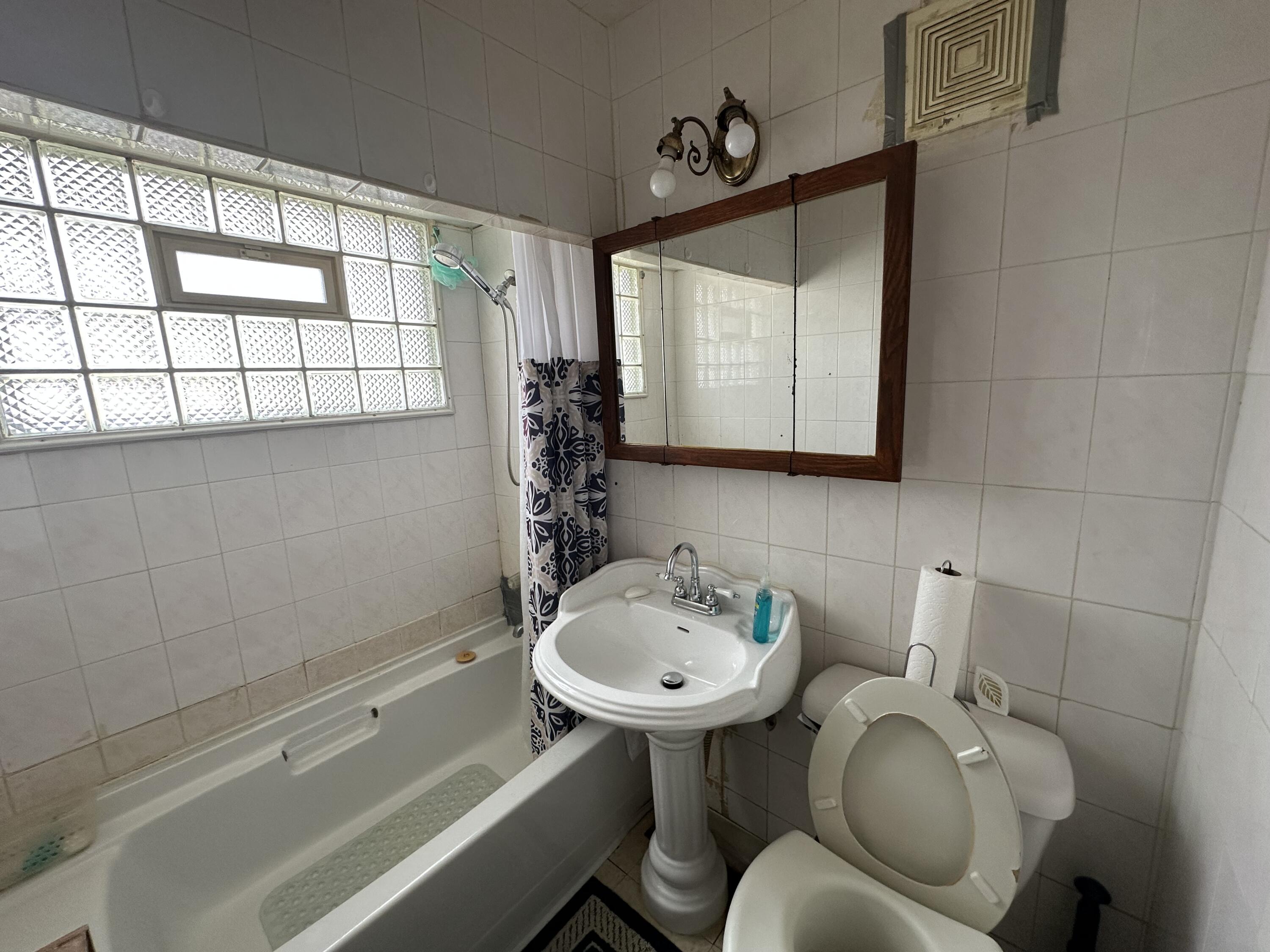 2928 Marshalltown Drive