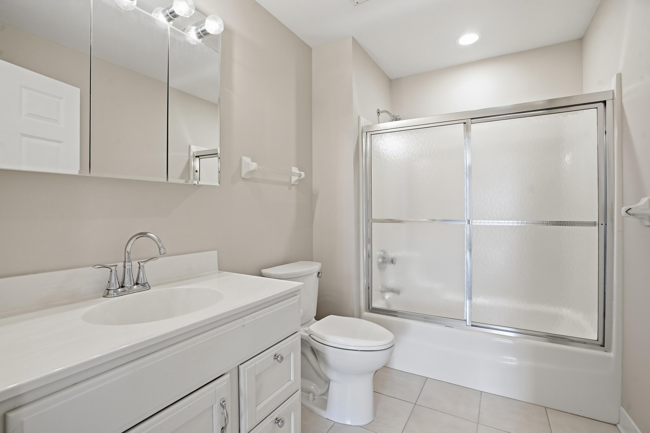 2711 Georgetowne Drive Unit: B2