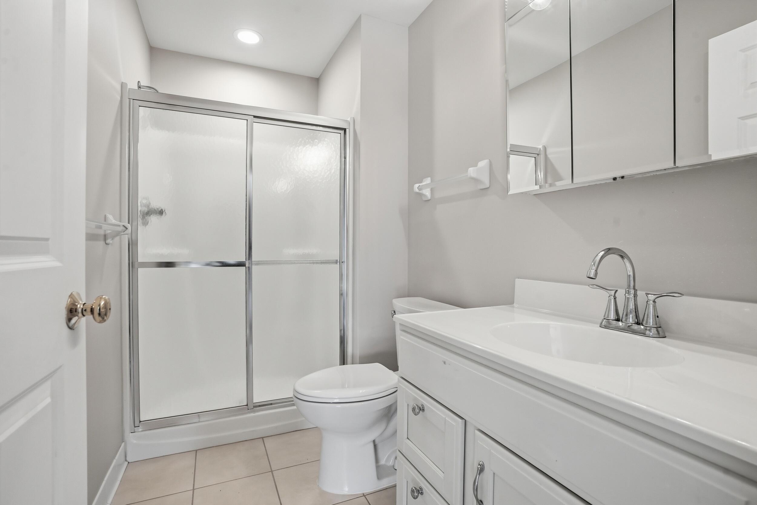 2711 Georgetowne Drive Unit: B2