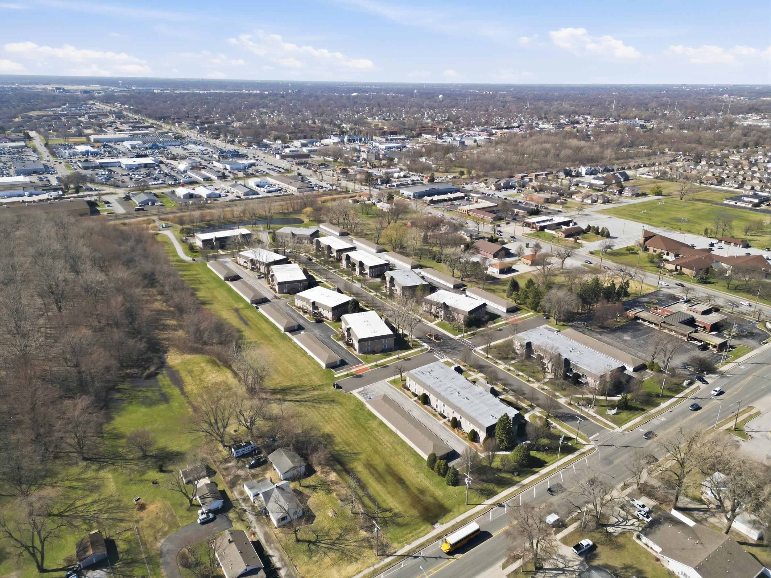 2711 Georgetowne Drive Unit: B2