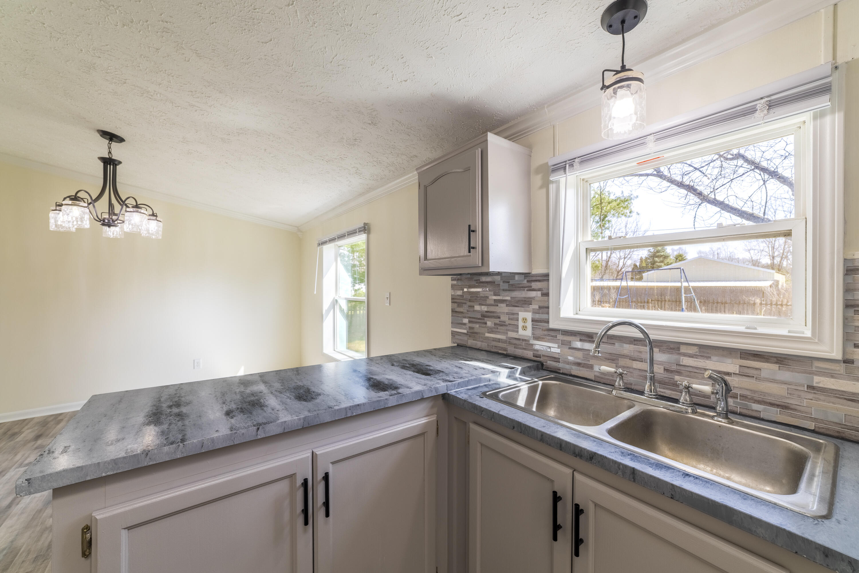 11327 N 550 E Unit: 7