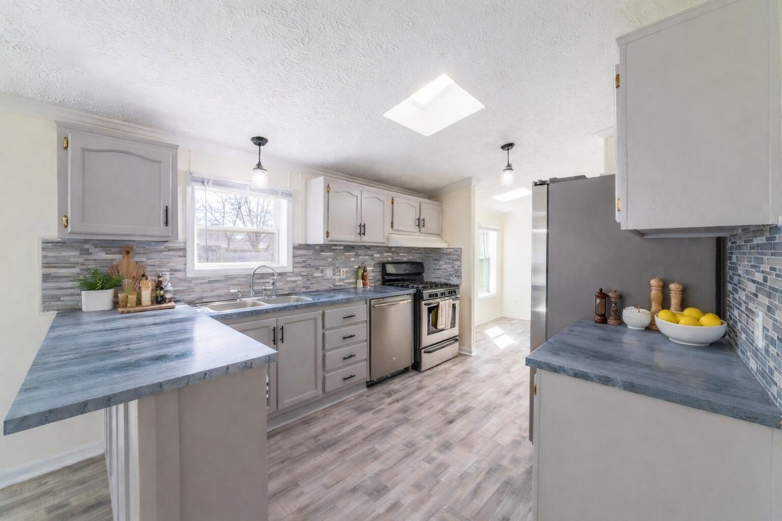 11327 N 550 E Unit: 7