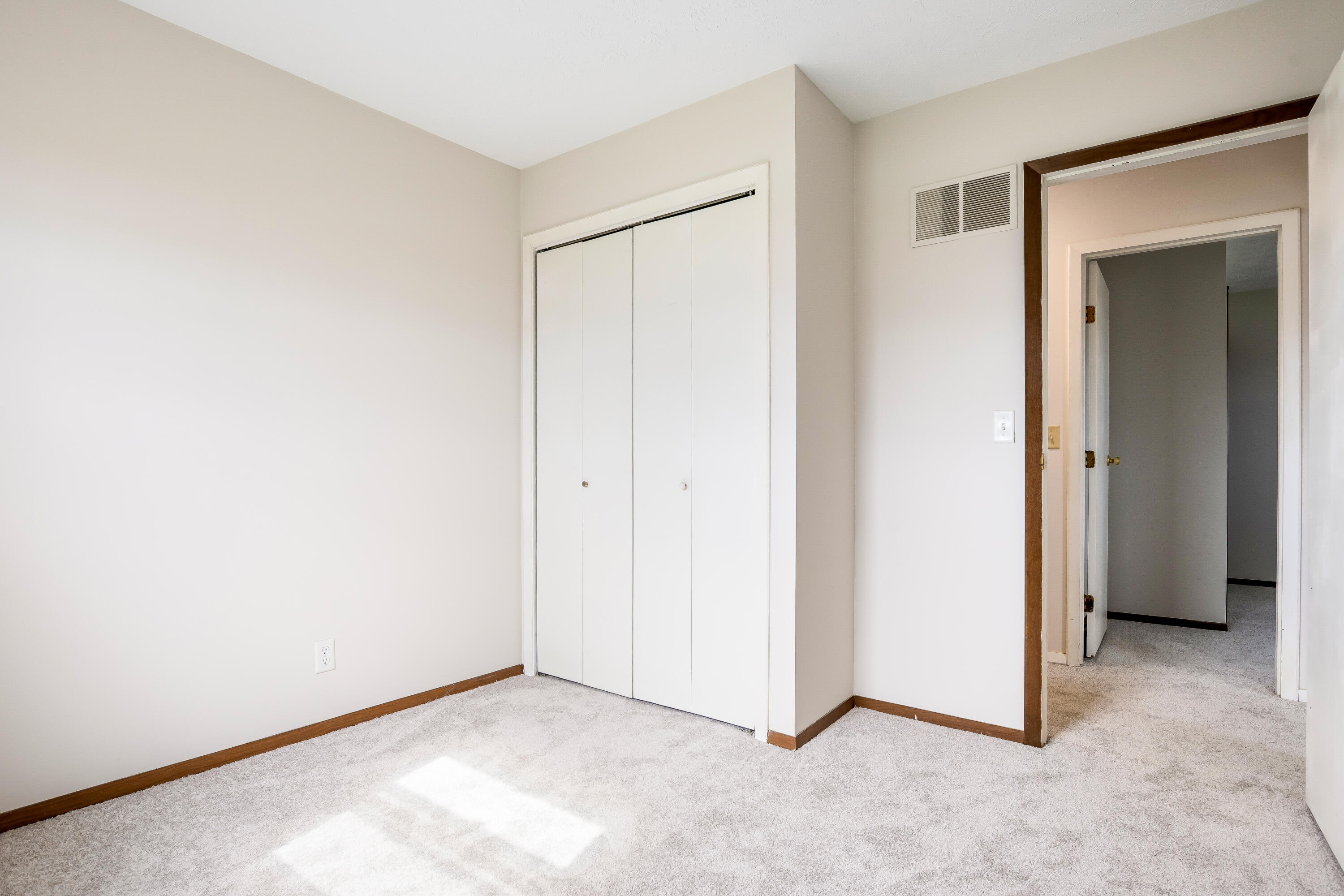 8977 E Chicago Trail