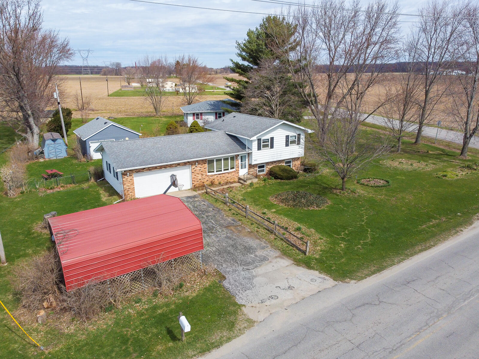 8977 E Chicago Trail