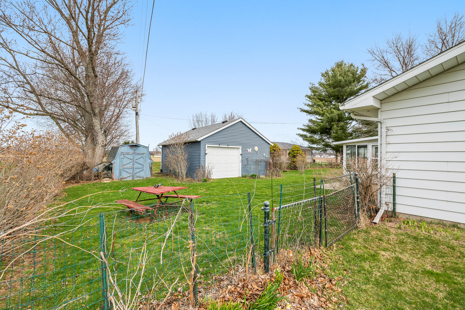 8977 E Chicago Trail