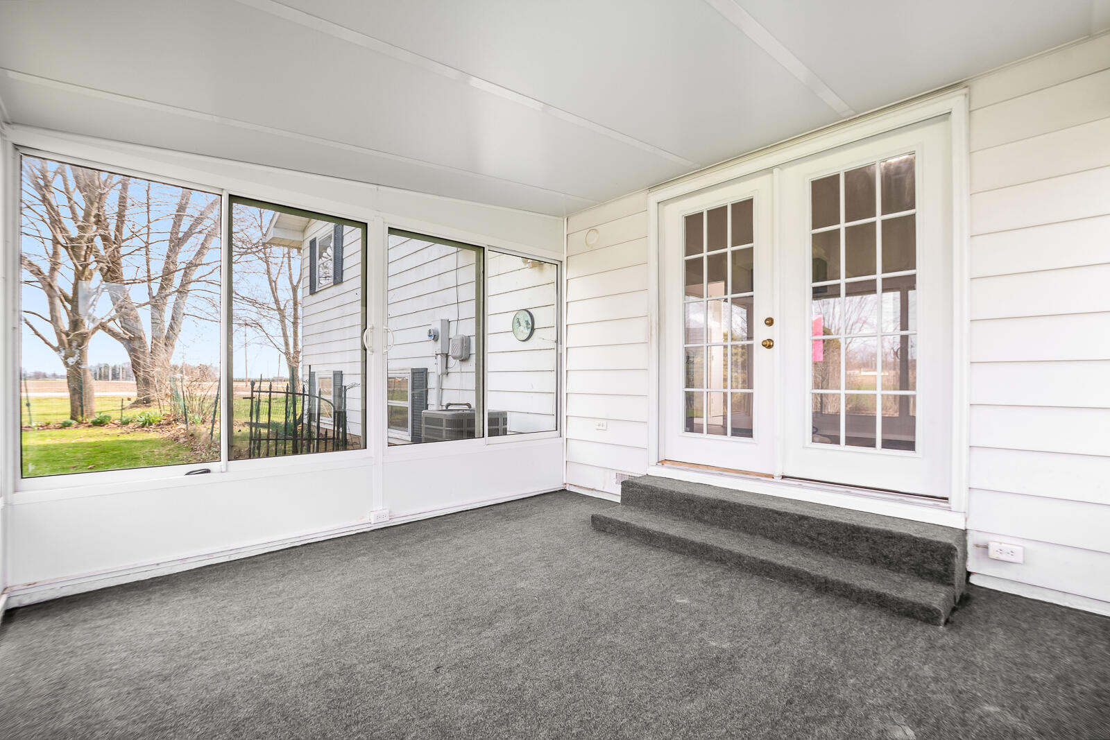 8977 E Chicago Trail
