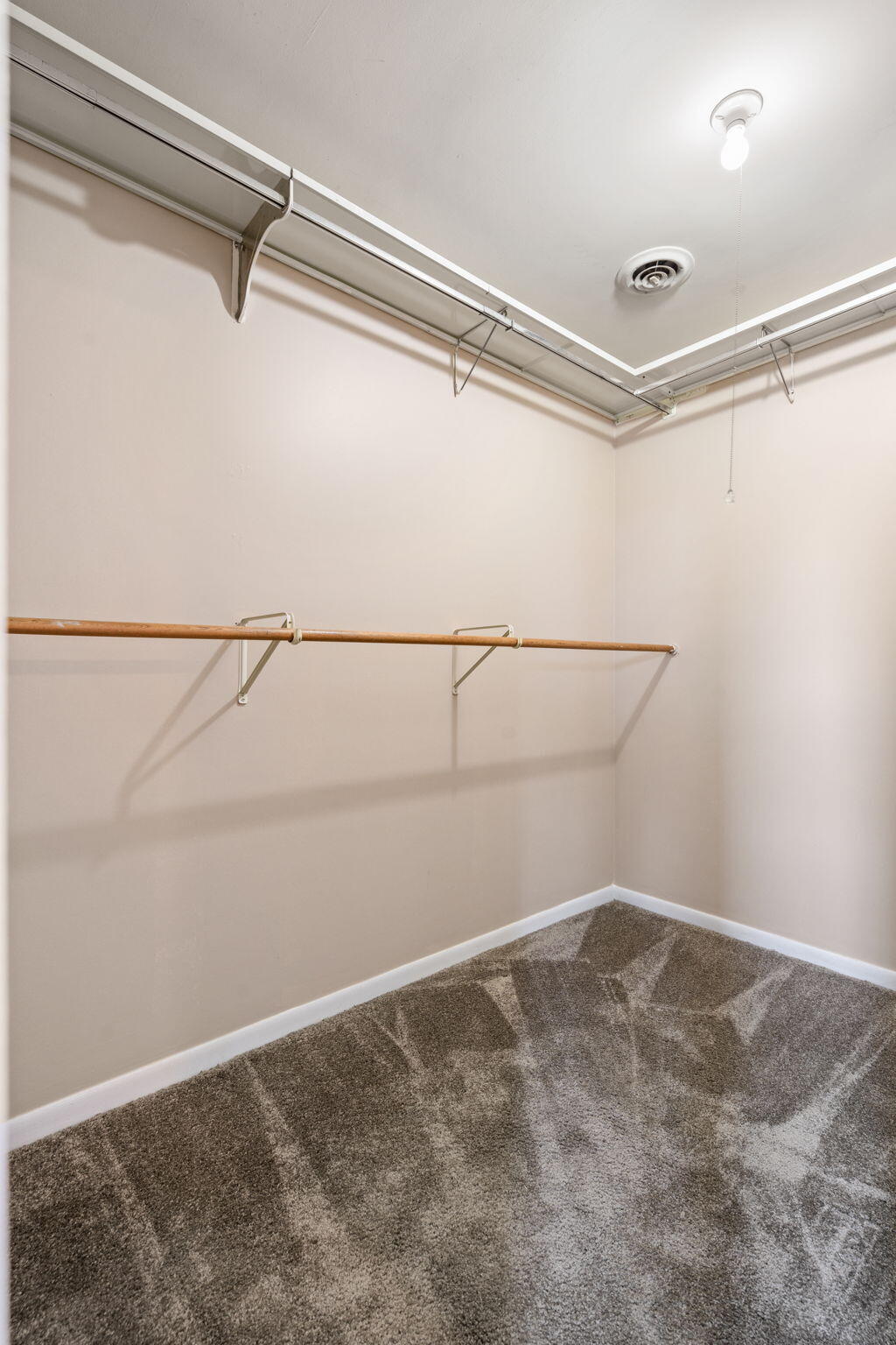 617 Wellington Drive