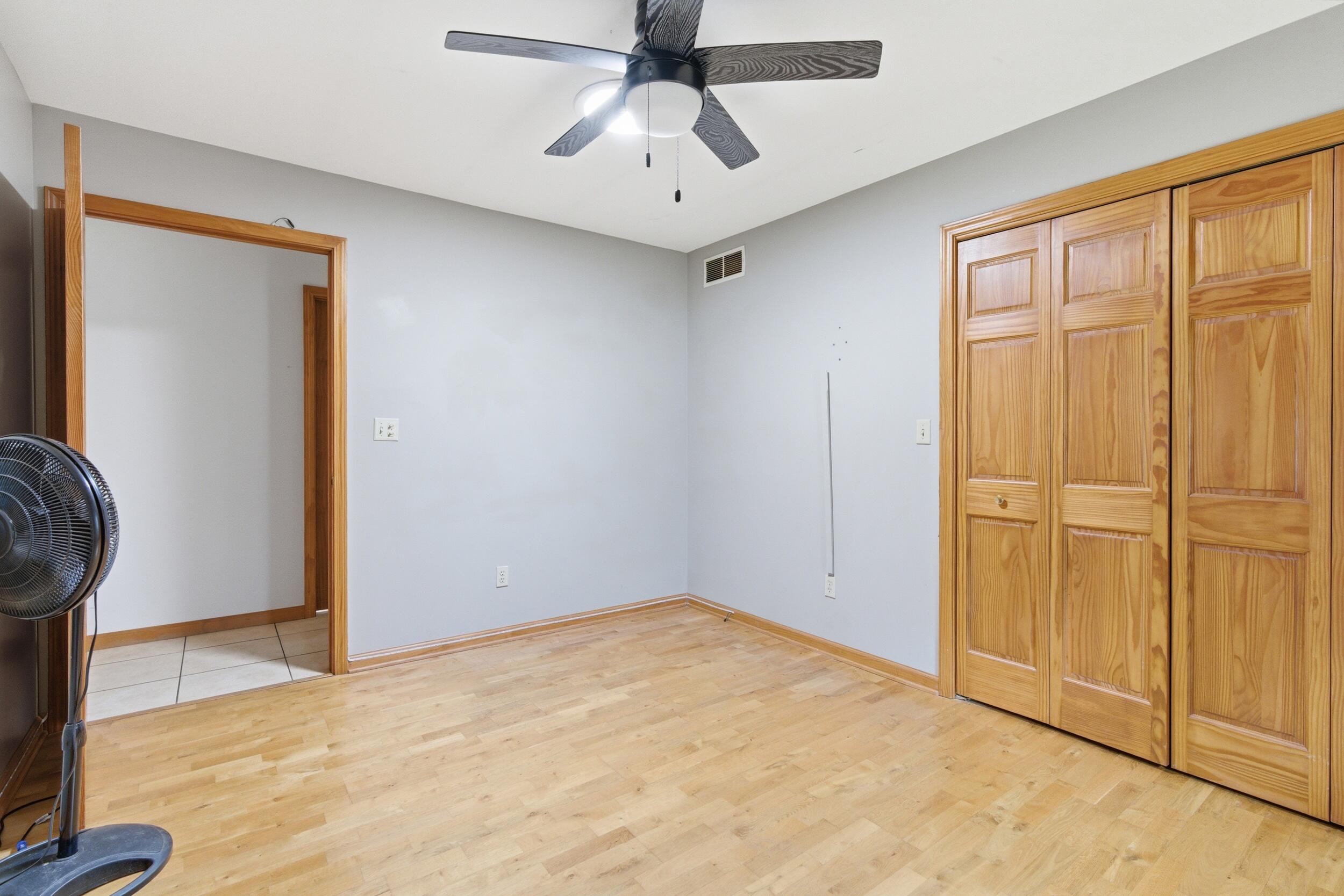 1251 N Mineral Springs Road