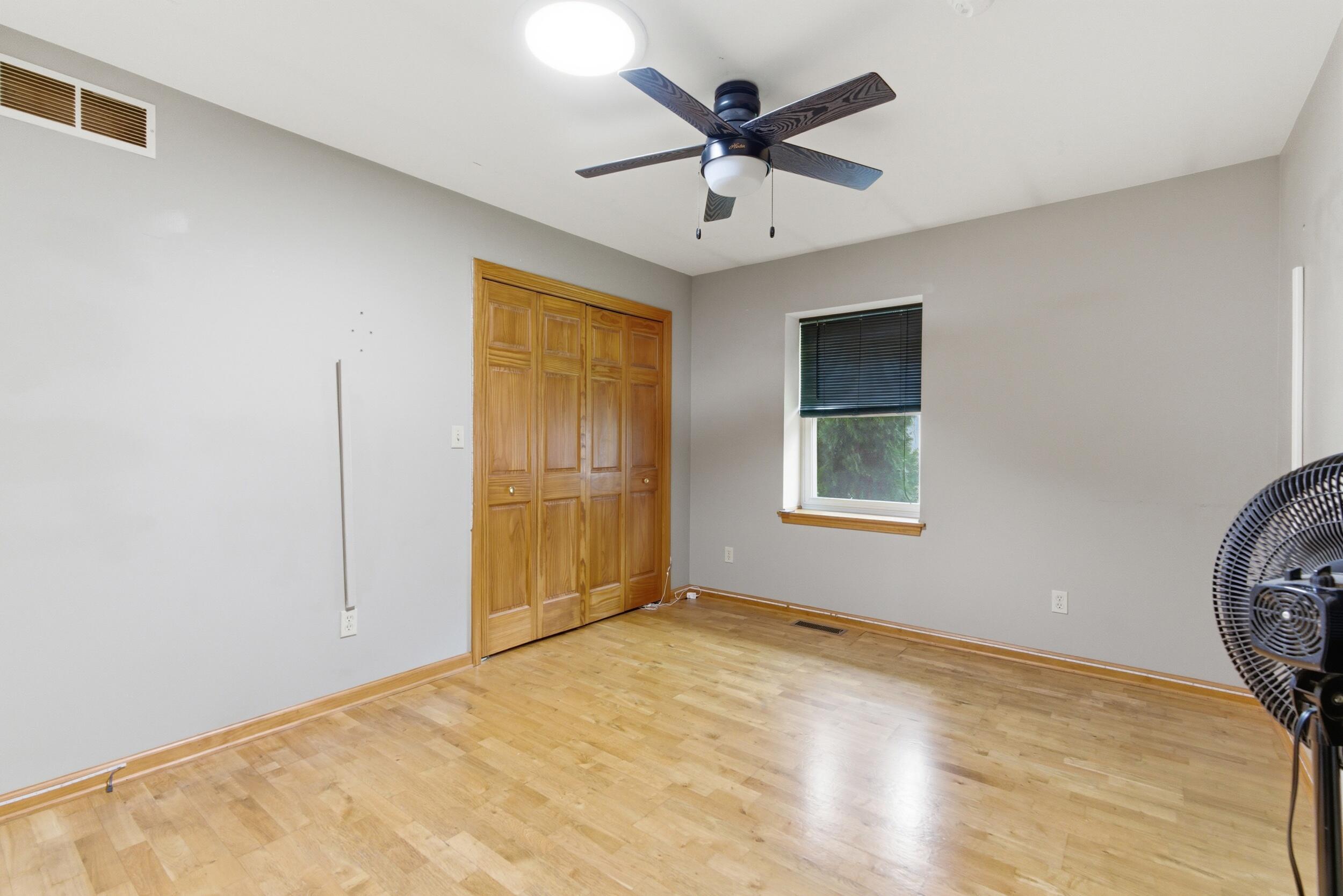 1251 N Mineral Springs Road