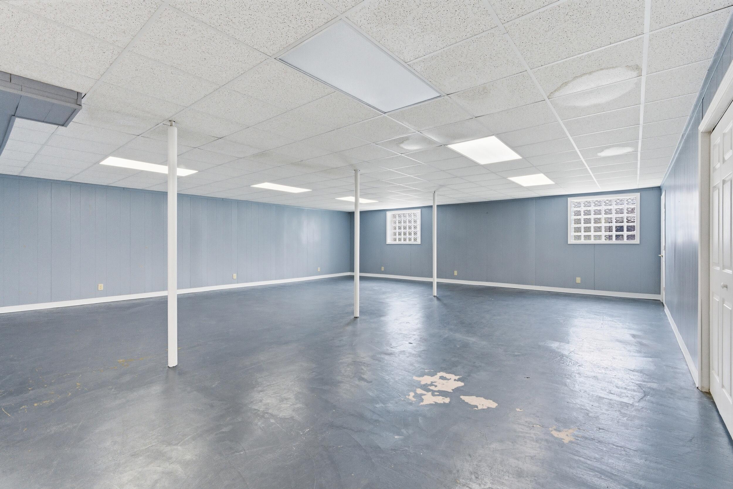 1251 N Mineral Springs Road