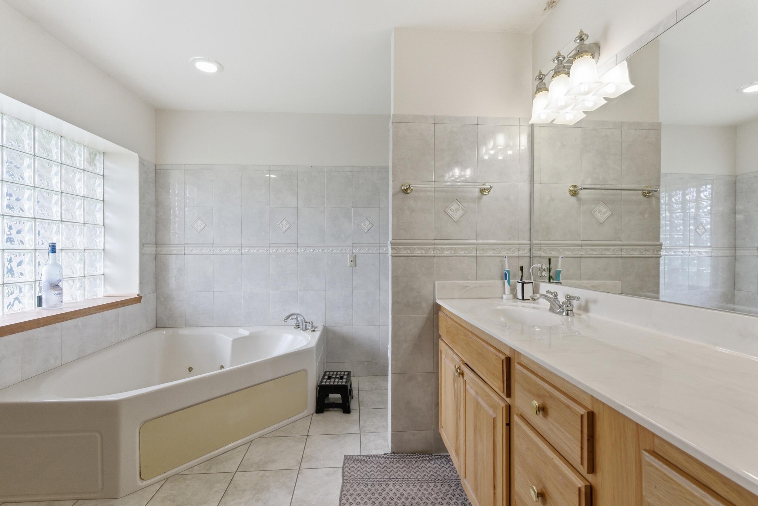 1251 N Mineral Springs Road