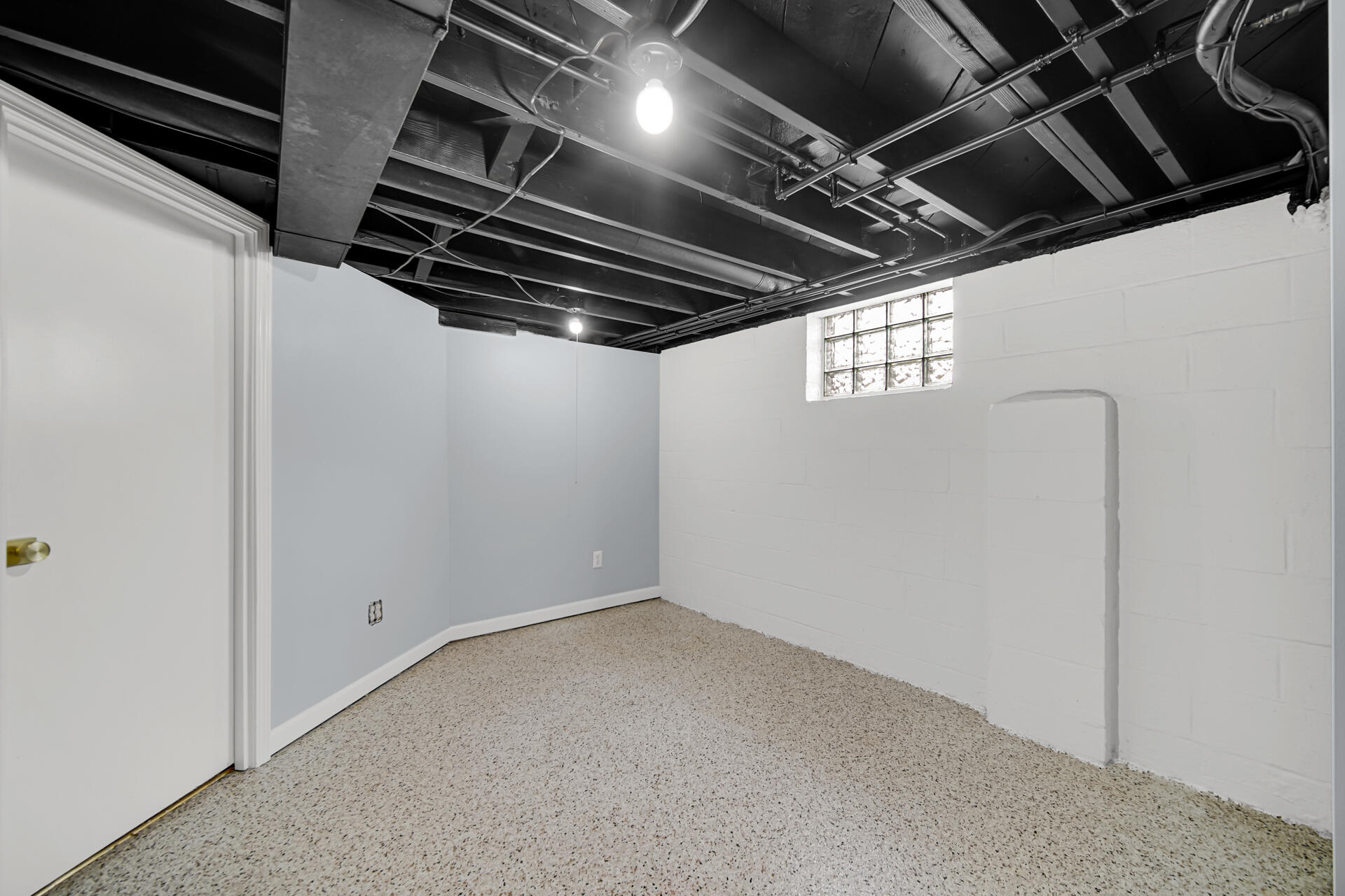 2710 Decatur Street