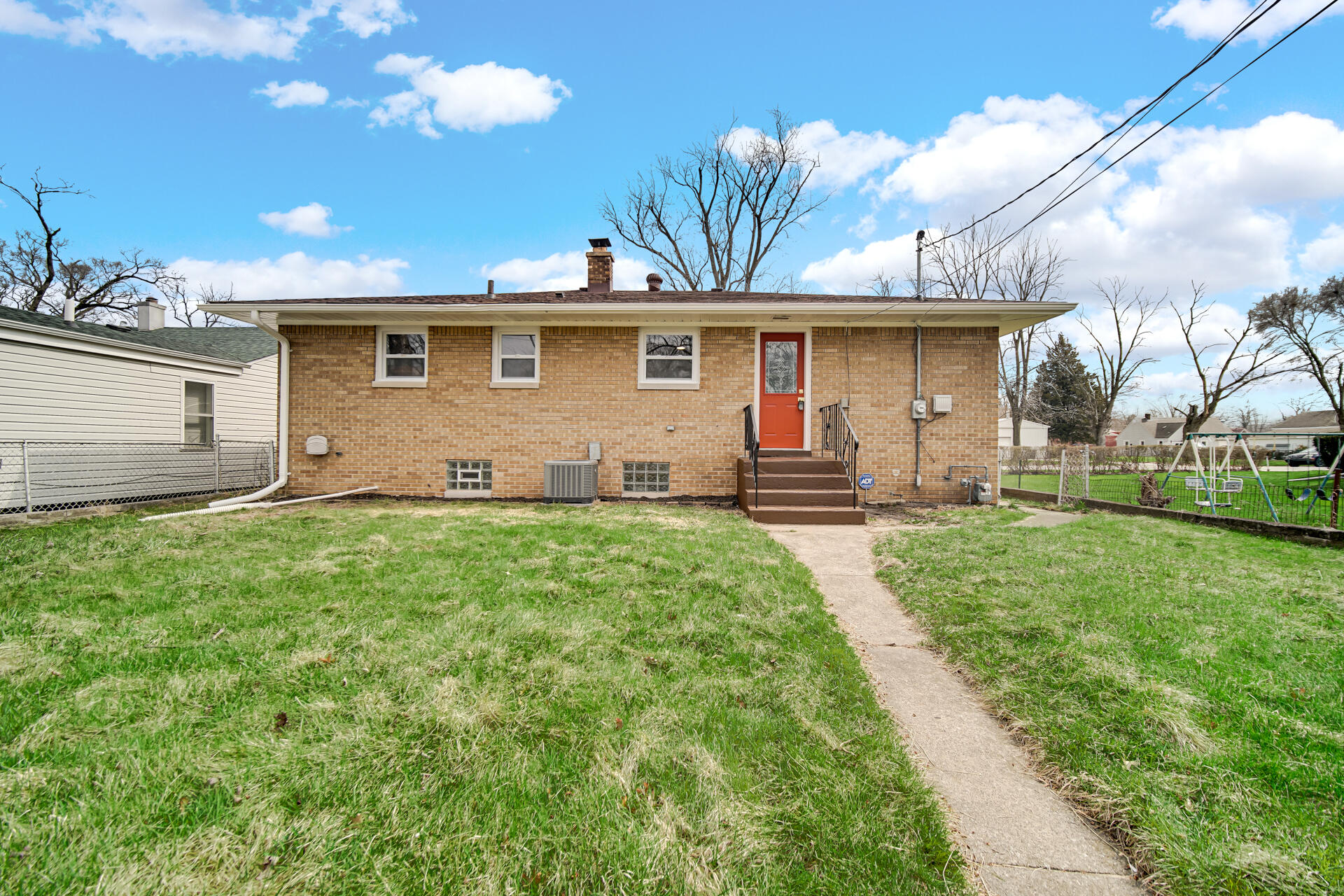 2710 Decatur Street