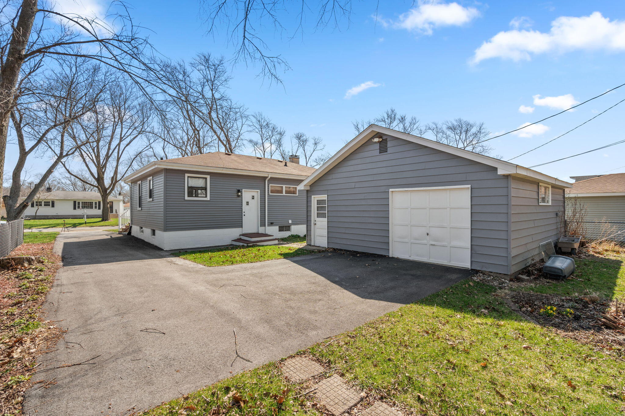 2630 Forest Park Drive