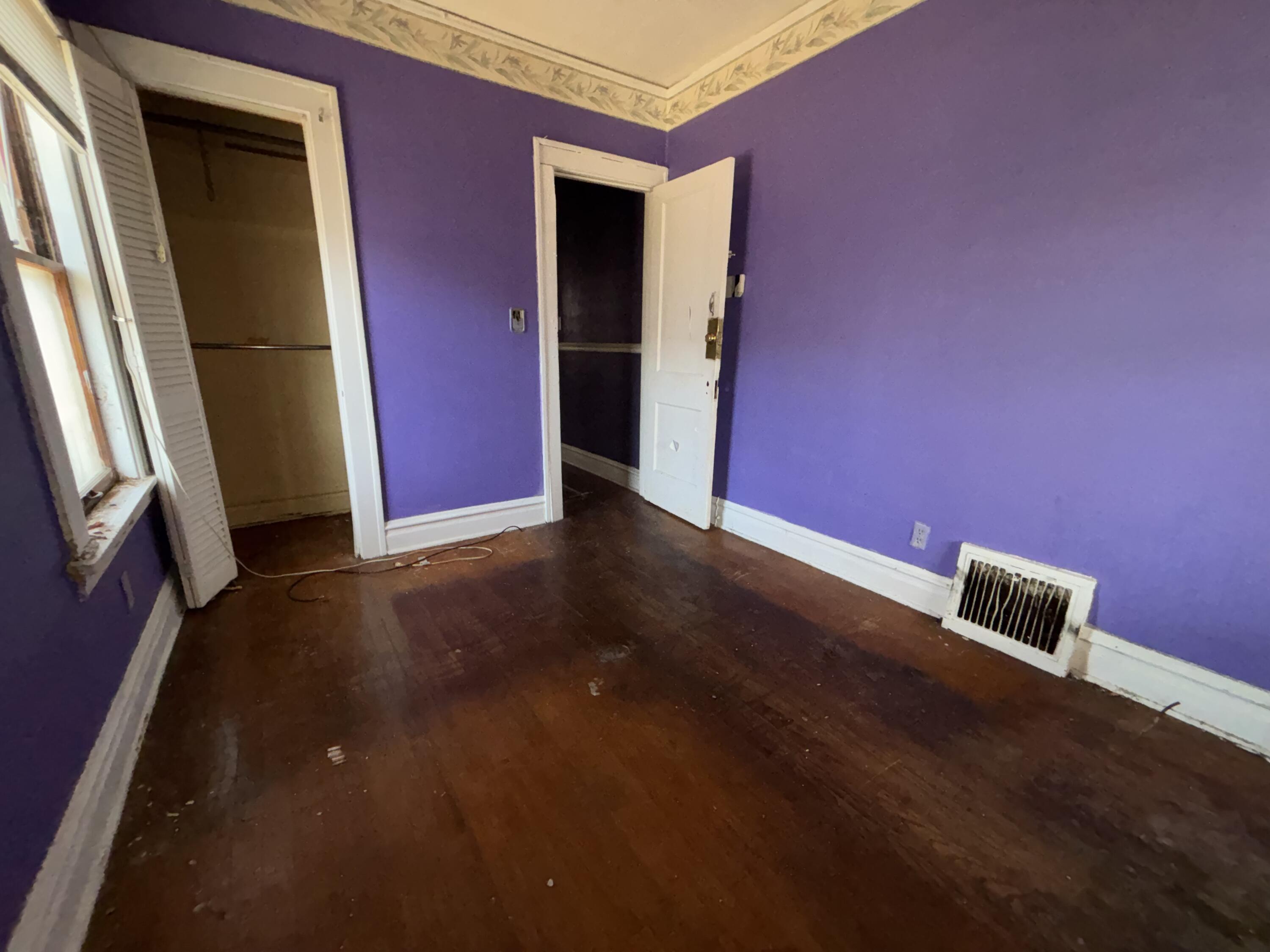 128 W 41st Avenue
