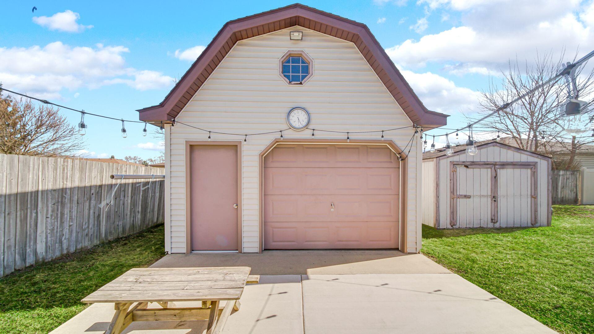 5148 Tulip Avenue