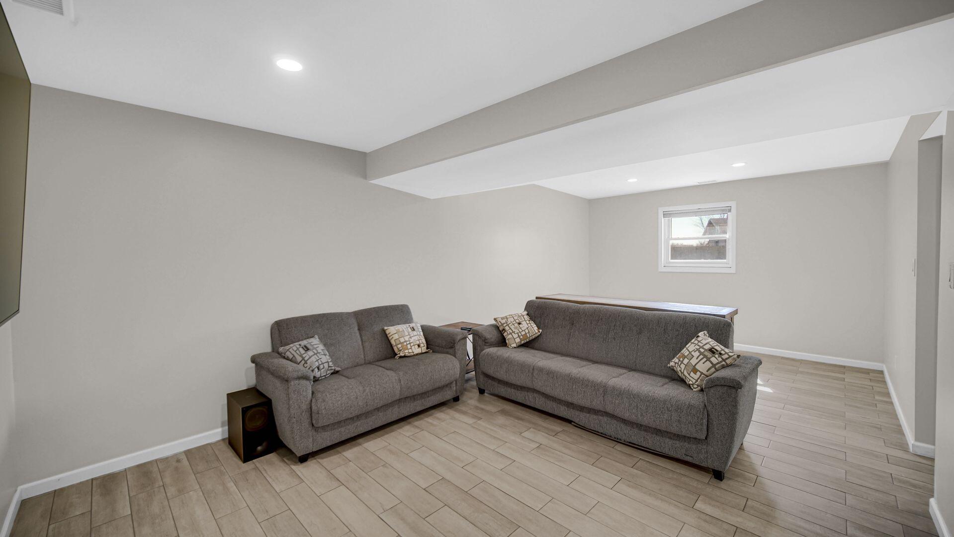 5148 Tulip Avenue