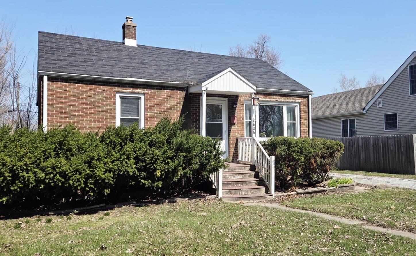 2635 Parkway Drive