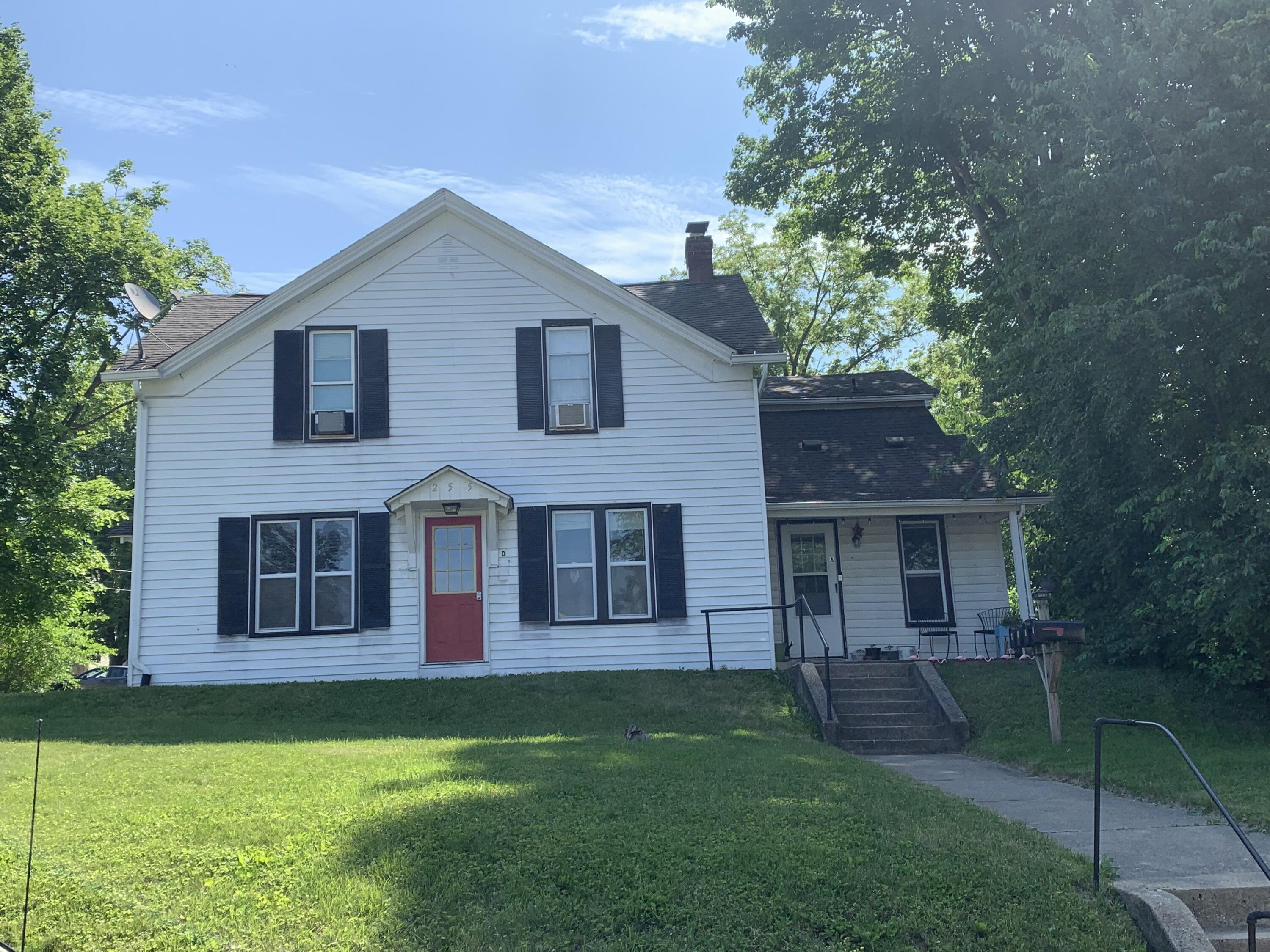 255 College Avenue