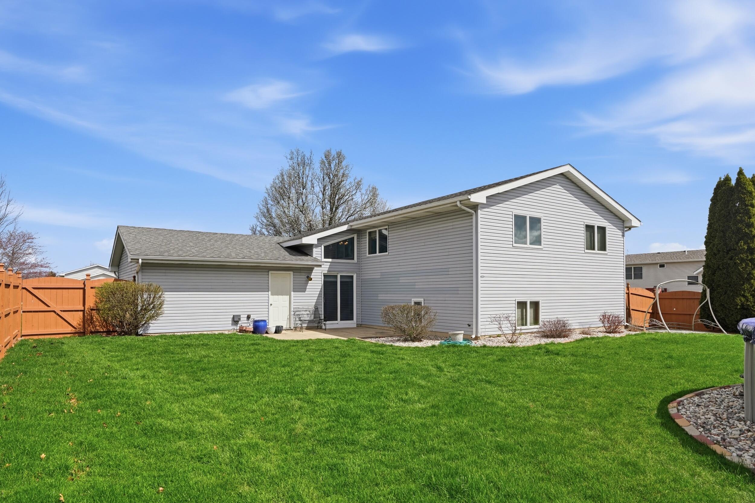 6325 W 89th Avenue