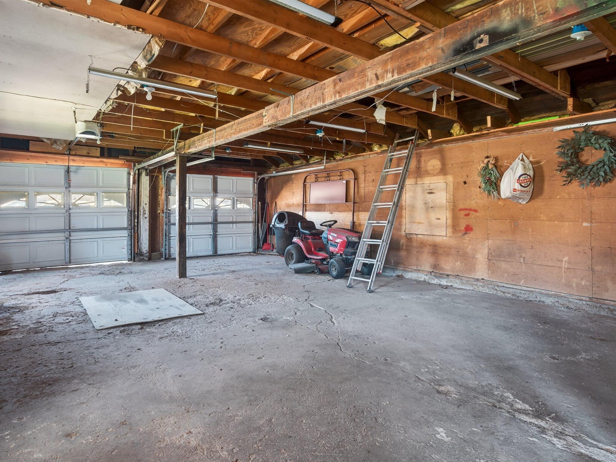 11911 N State Road 55