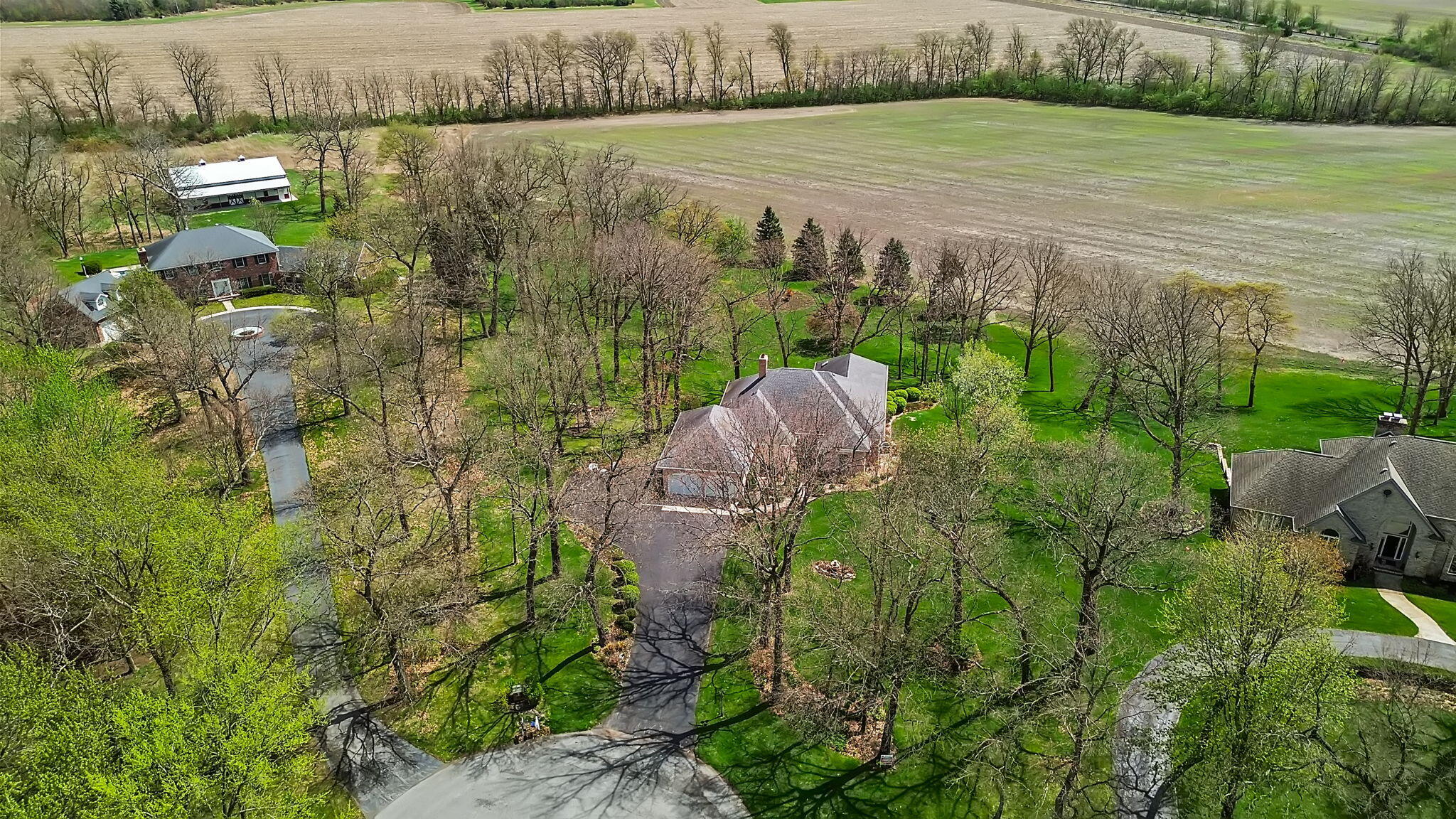 6664 Ridgeview Drive