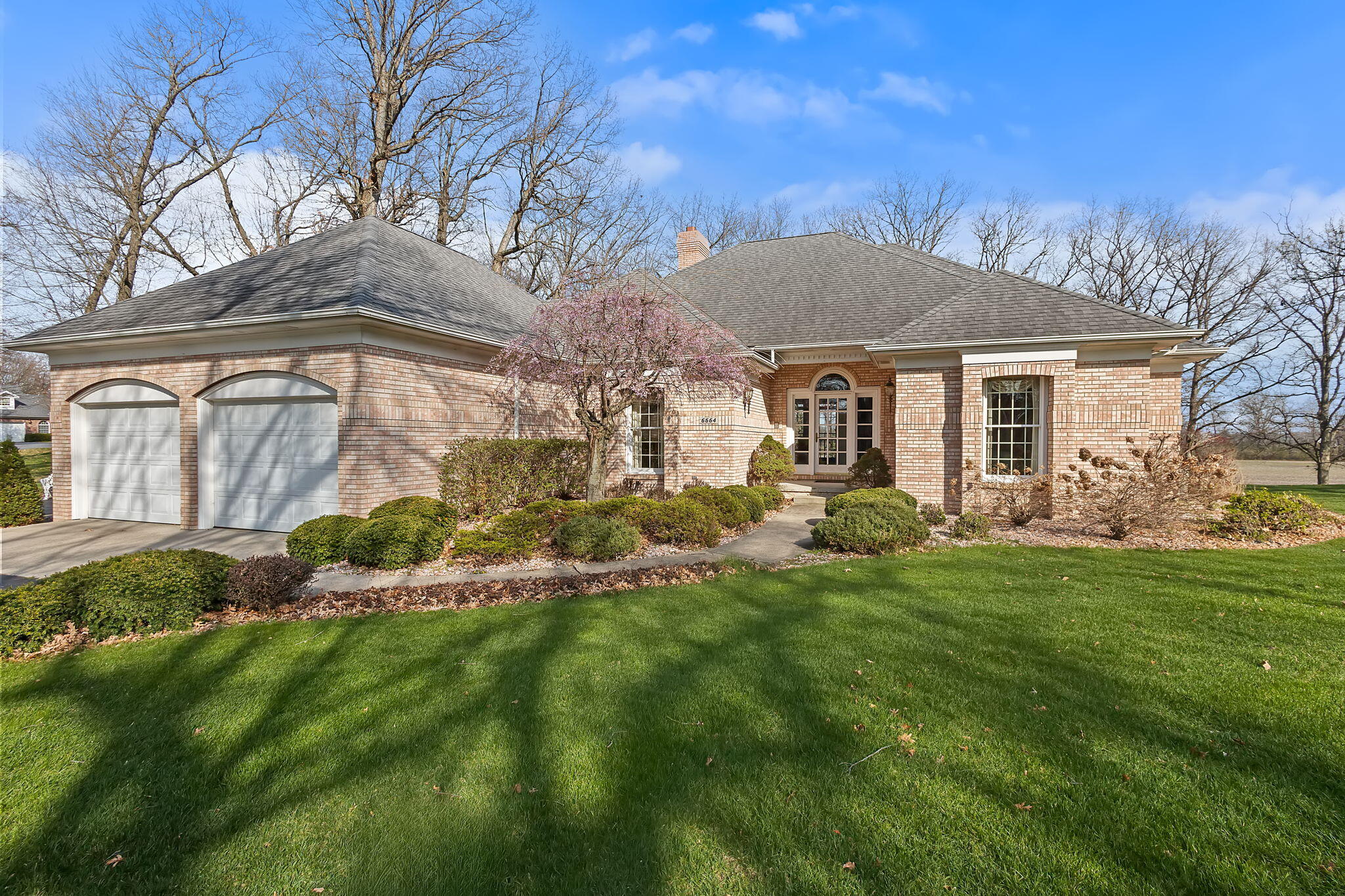 6664 Ridgeview Drive